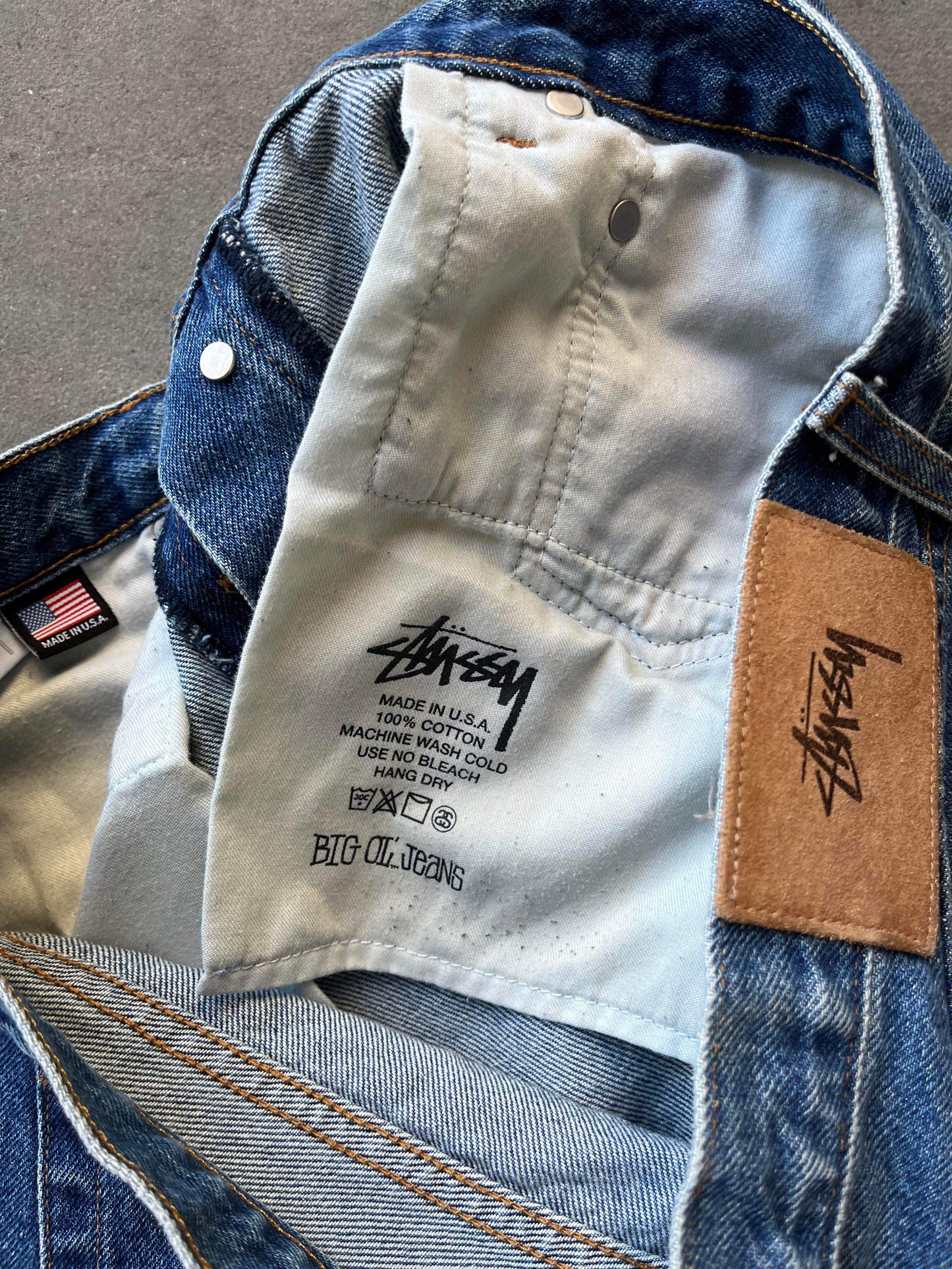 (34”) Stussy Blue Jeans