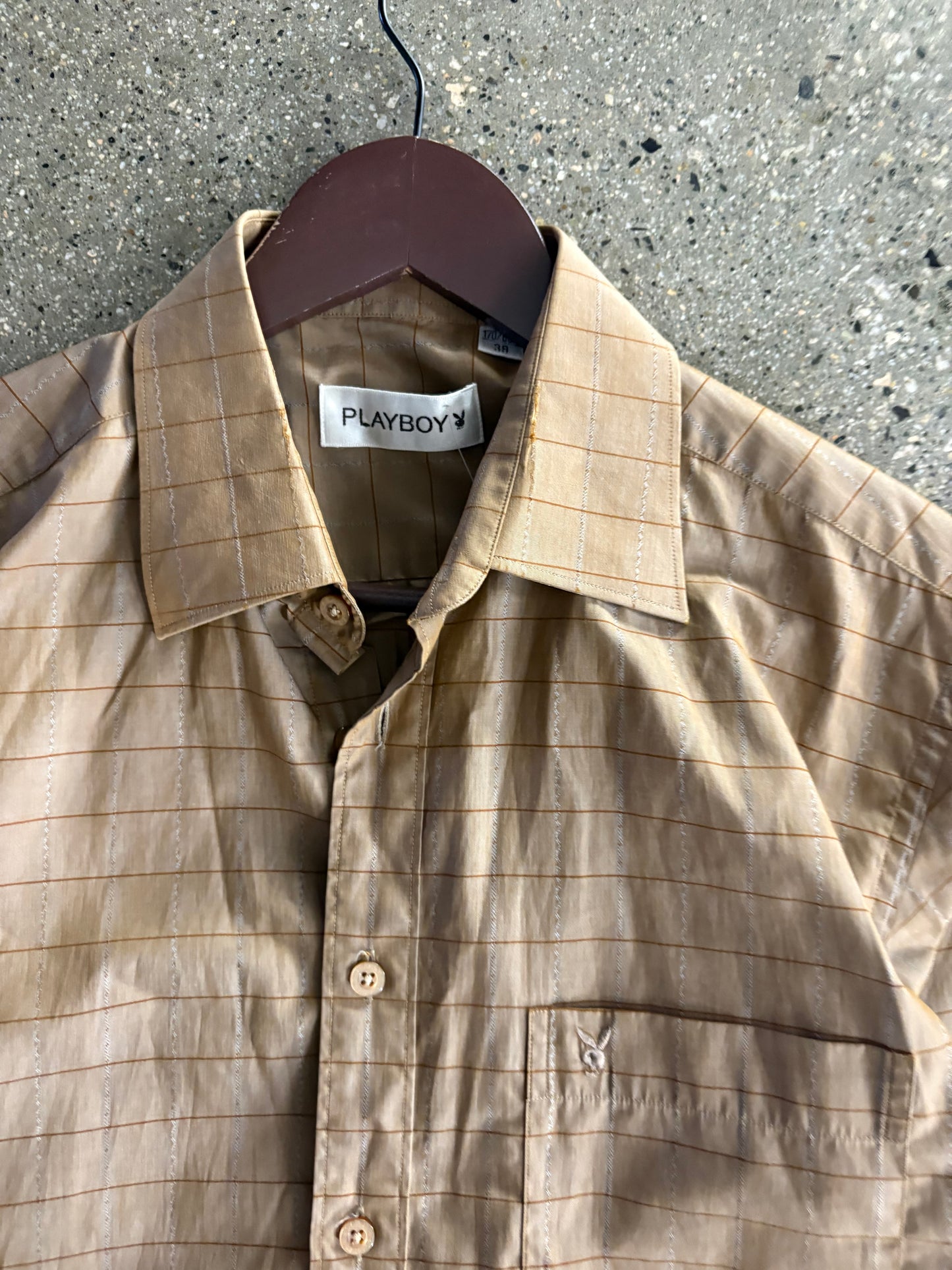 (M/L) Playboy Button Up
