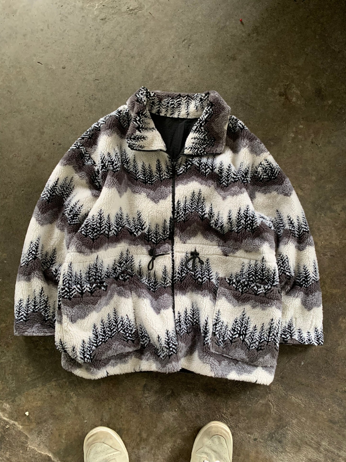 (L/XL) Vintage Winter Outdoors Deep Pile Fleece