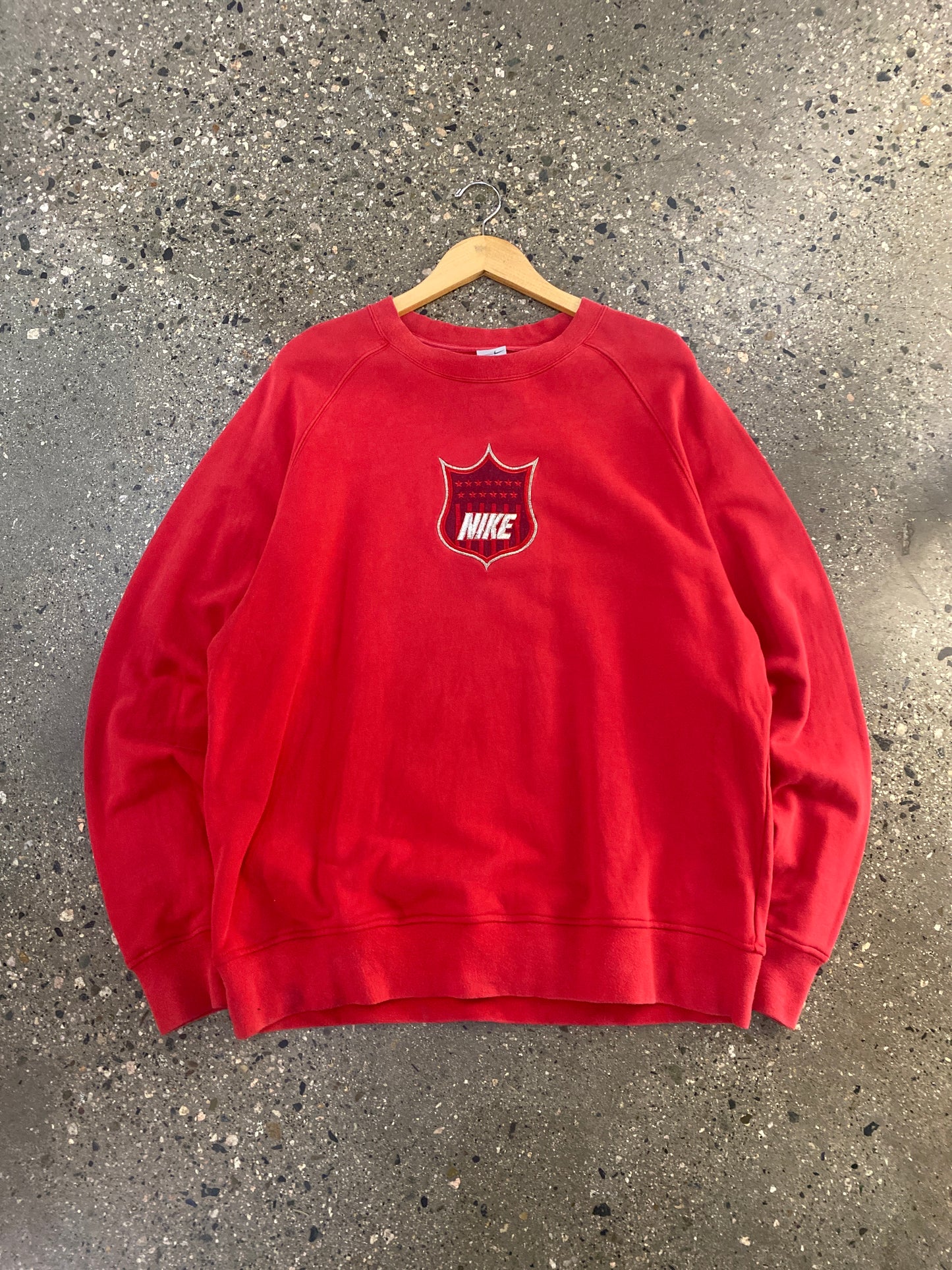 (2X) 2000s Nike Crest Logo Crewneck Red