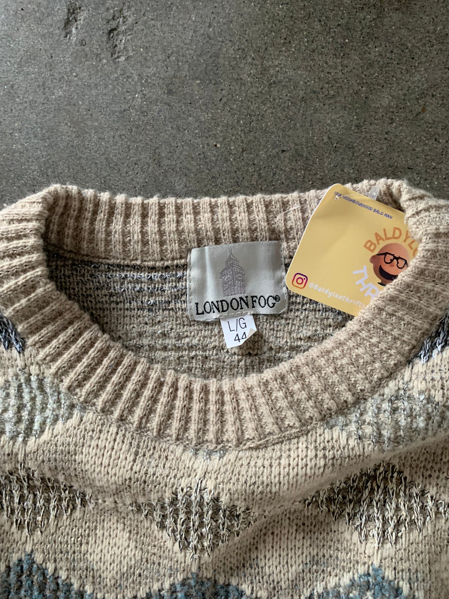 (L/XL) Vintage London Fog Pattern Knit