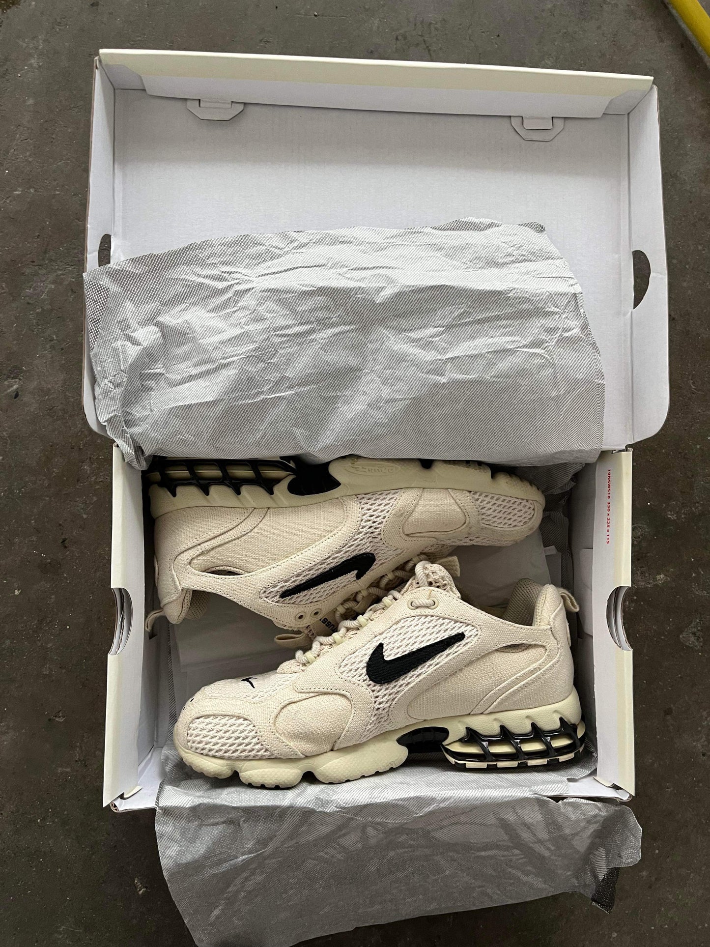 (9/10.5) Stussy x Nike Spiridon Caged Fossil