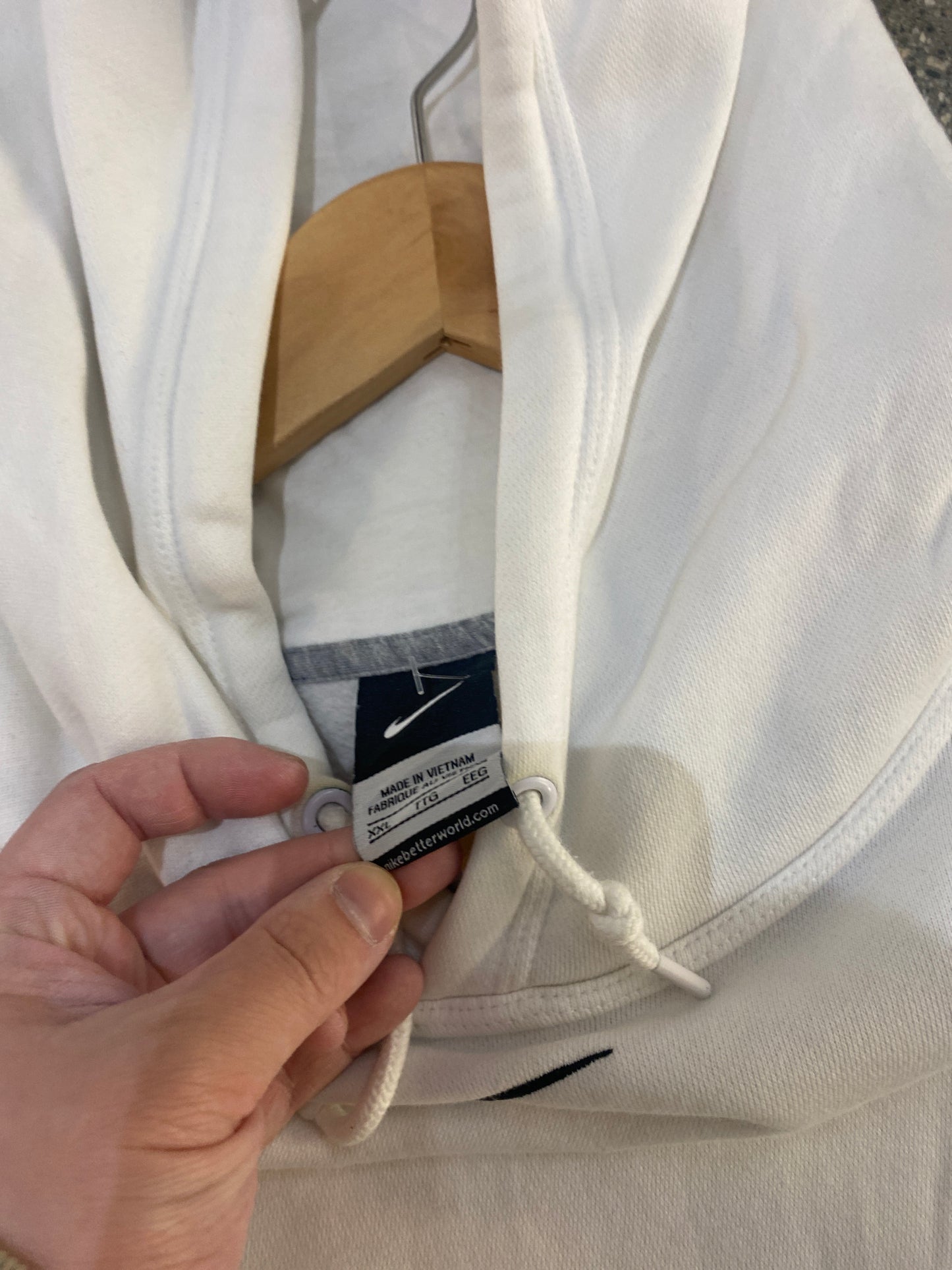 (2X) 2010s Nike White Center Swoosh Hoodie