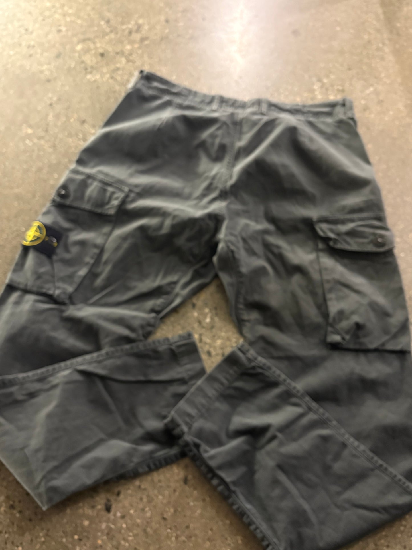 (32x30”) Stone Island stone washed cargos