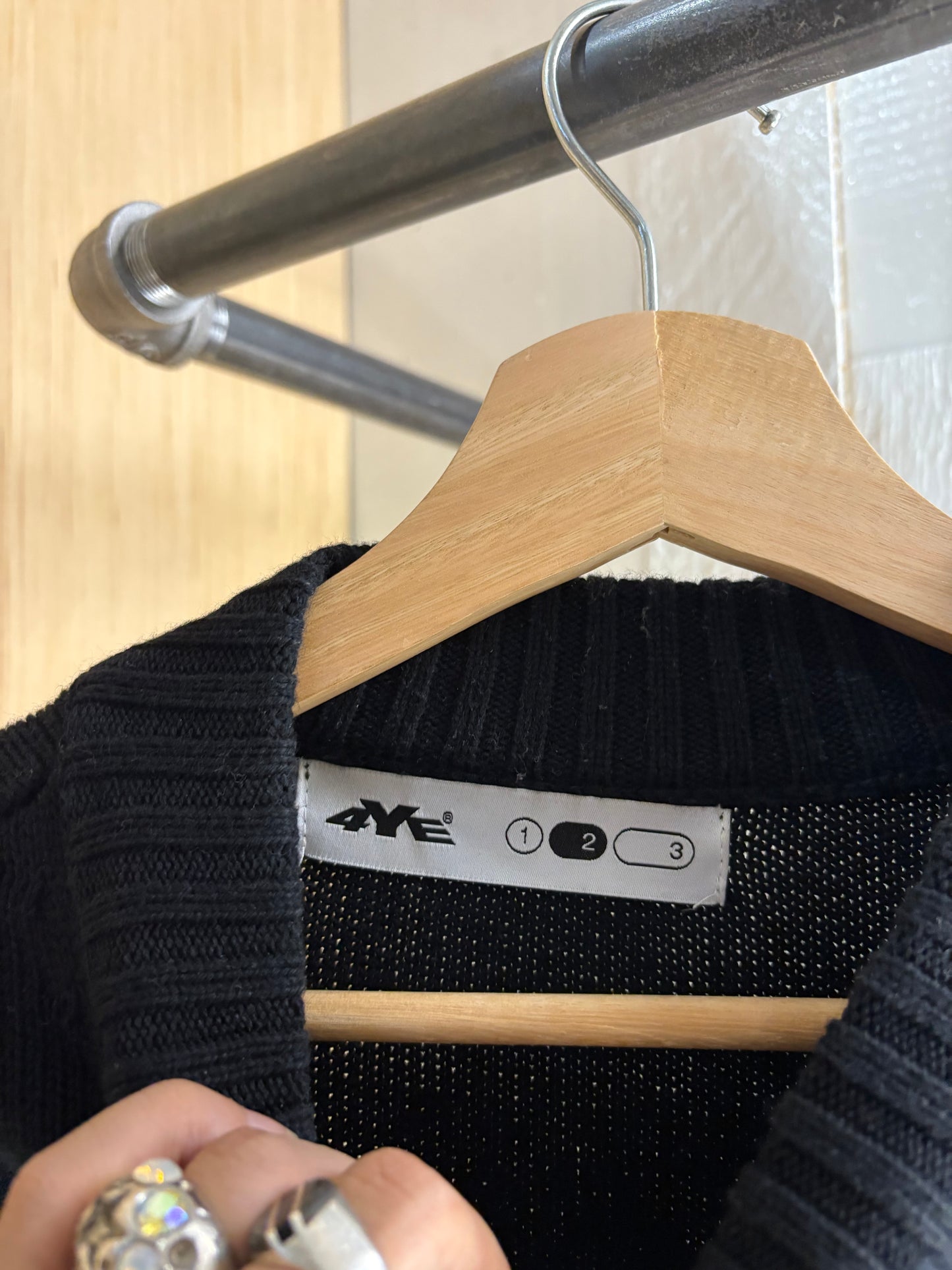 (M) 4YE Mohair Knit Script