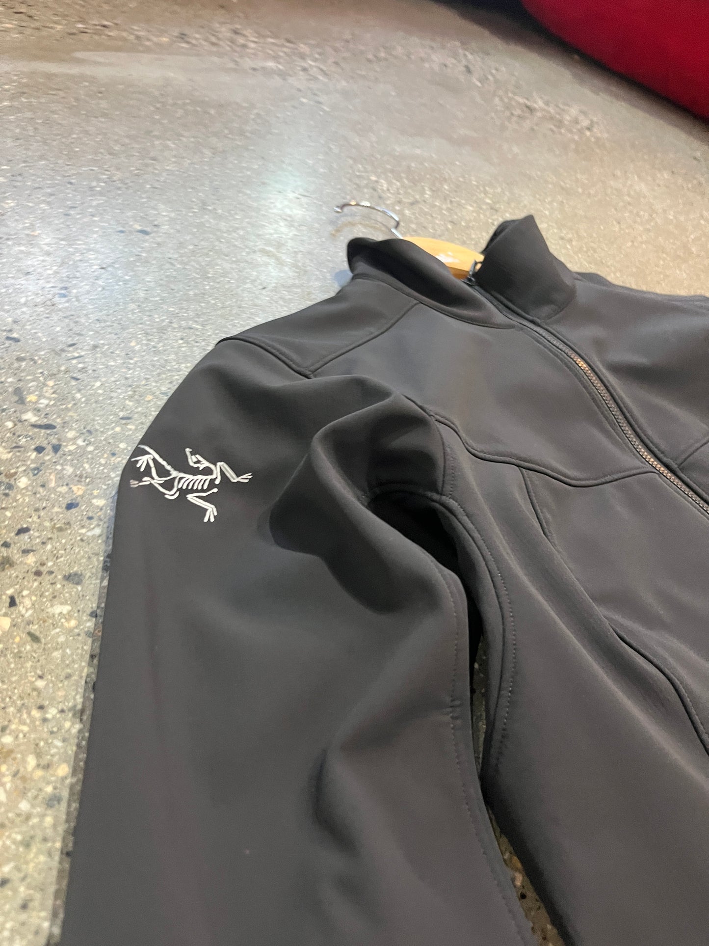 (Womens S) Arcteryx Black Epsilon Jacket ~