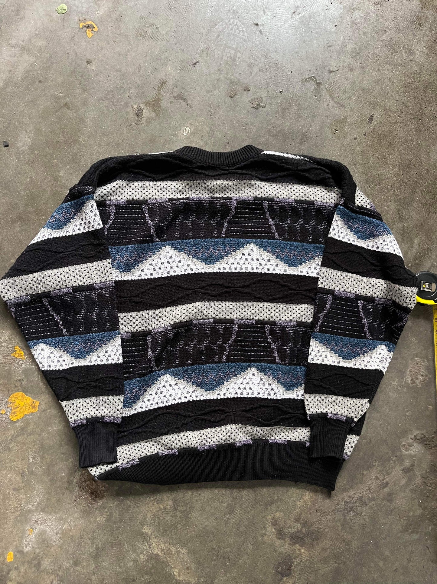 (XL/2X) 90’s 3D Coogi Style Knit