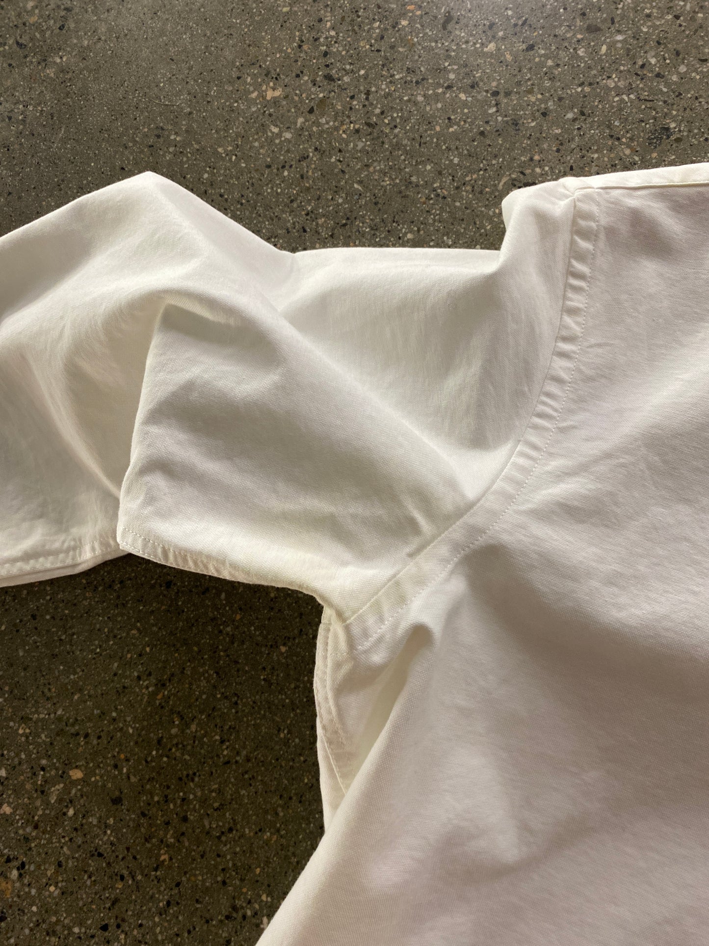 (M) White OVO Button Up Thick Shirt