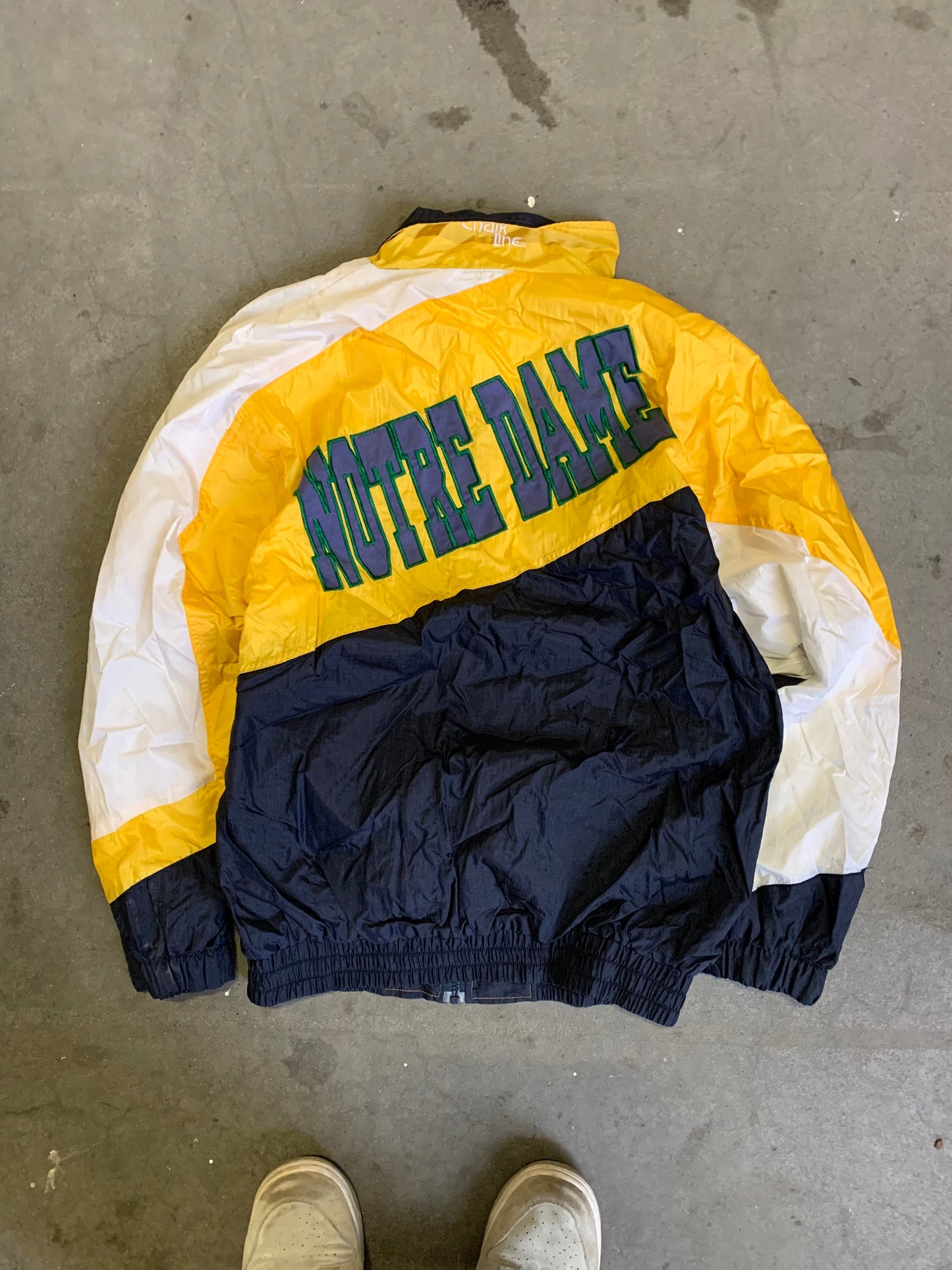 (M/L) 90’s Notre Dame Chalkline Windbreaker