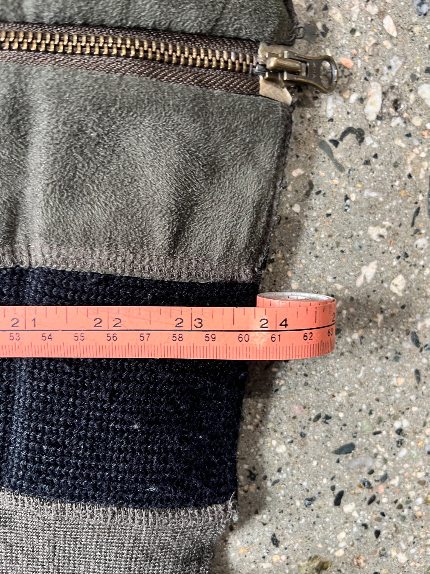 (S) America Knitted Zip Up