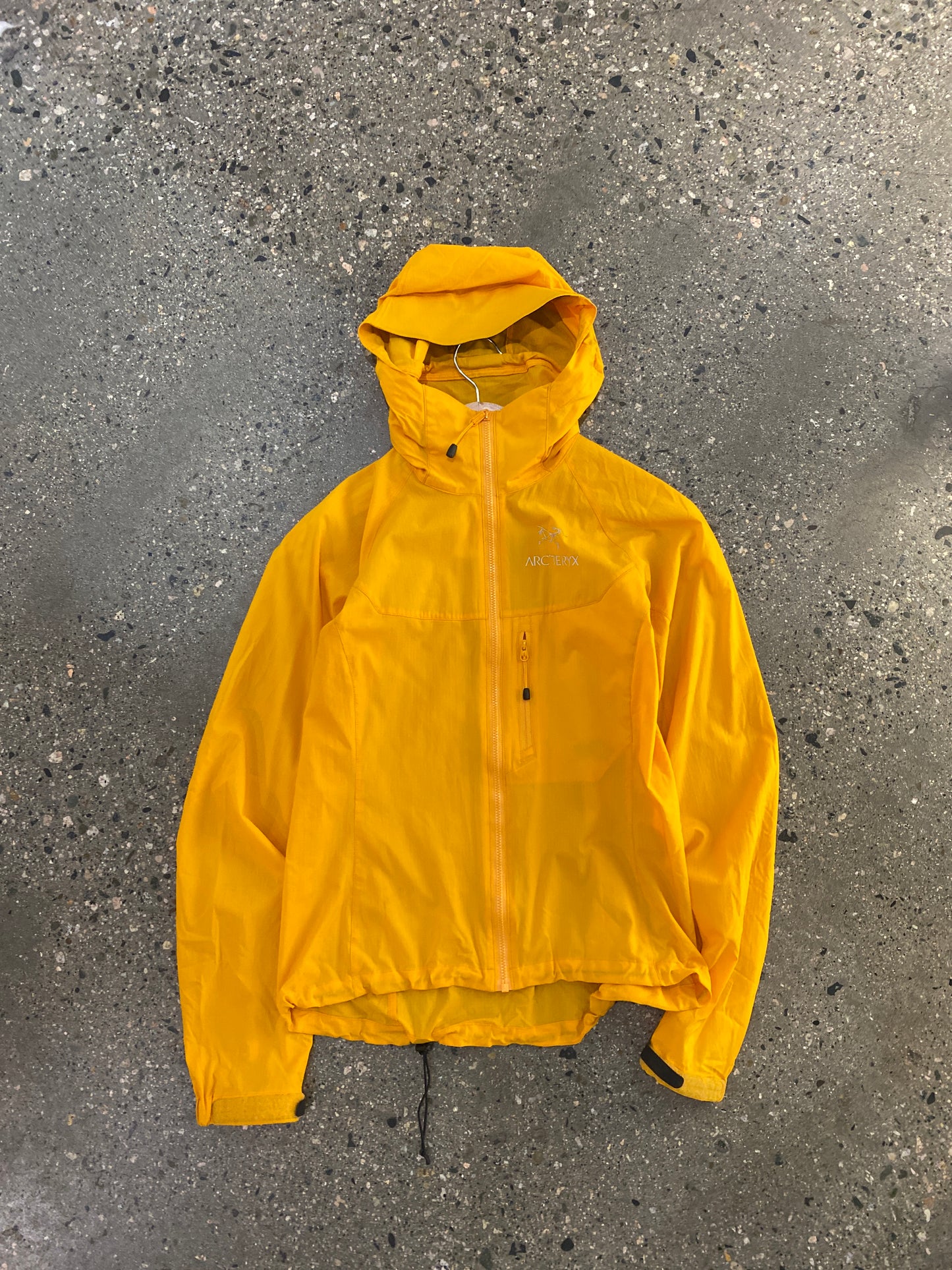(Womens XS) Arc’teryx Squamish Hood Light Womens