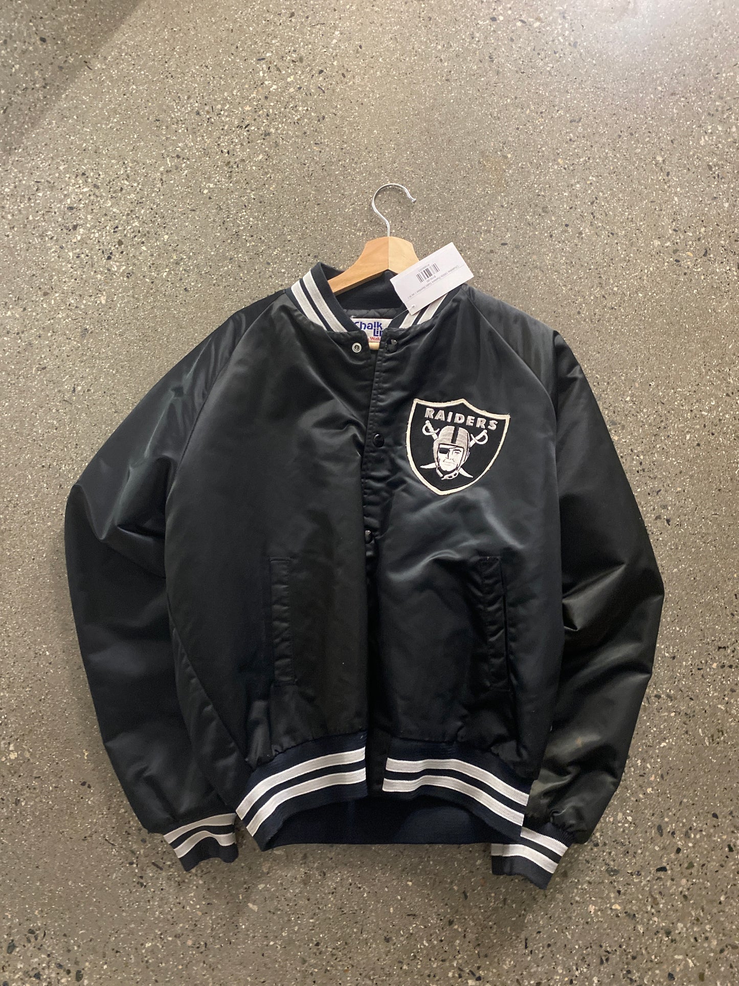 (M) Chalkline 1990s Raiders Satin Bomber ( as is )