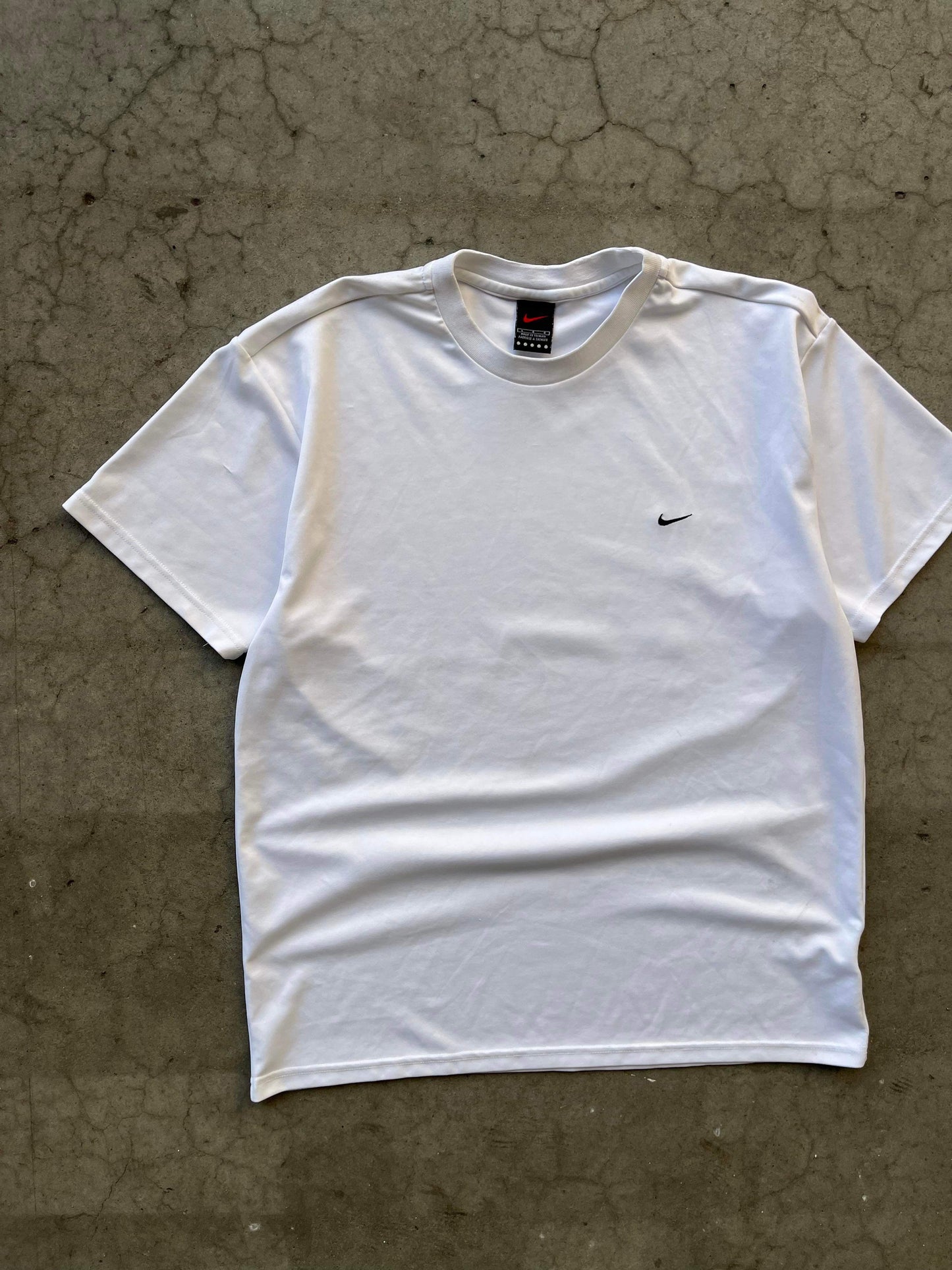 (L)90’s Nike Swoosh Top