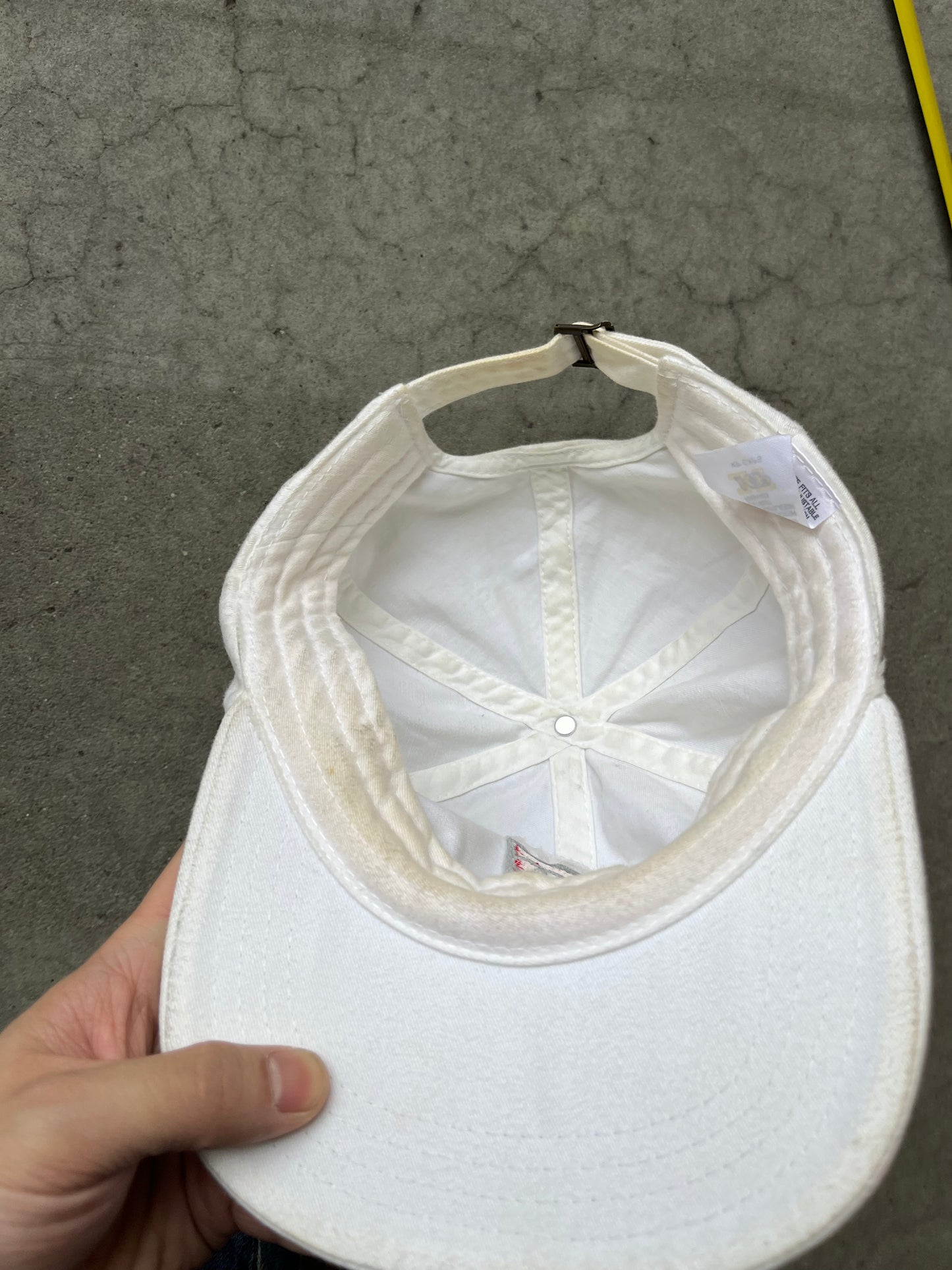 (OSFA) 90s Audi Cap