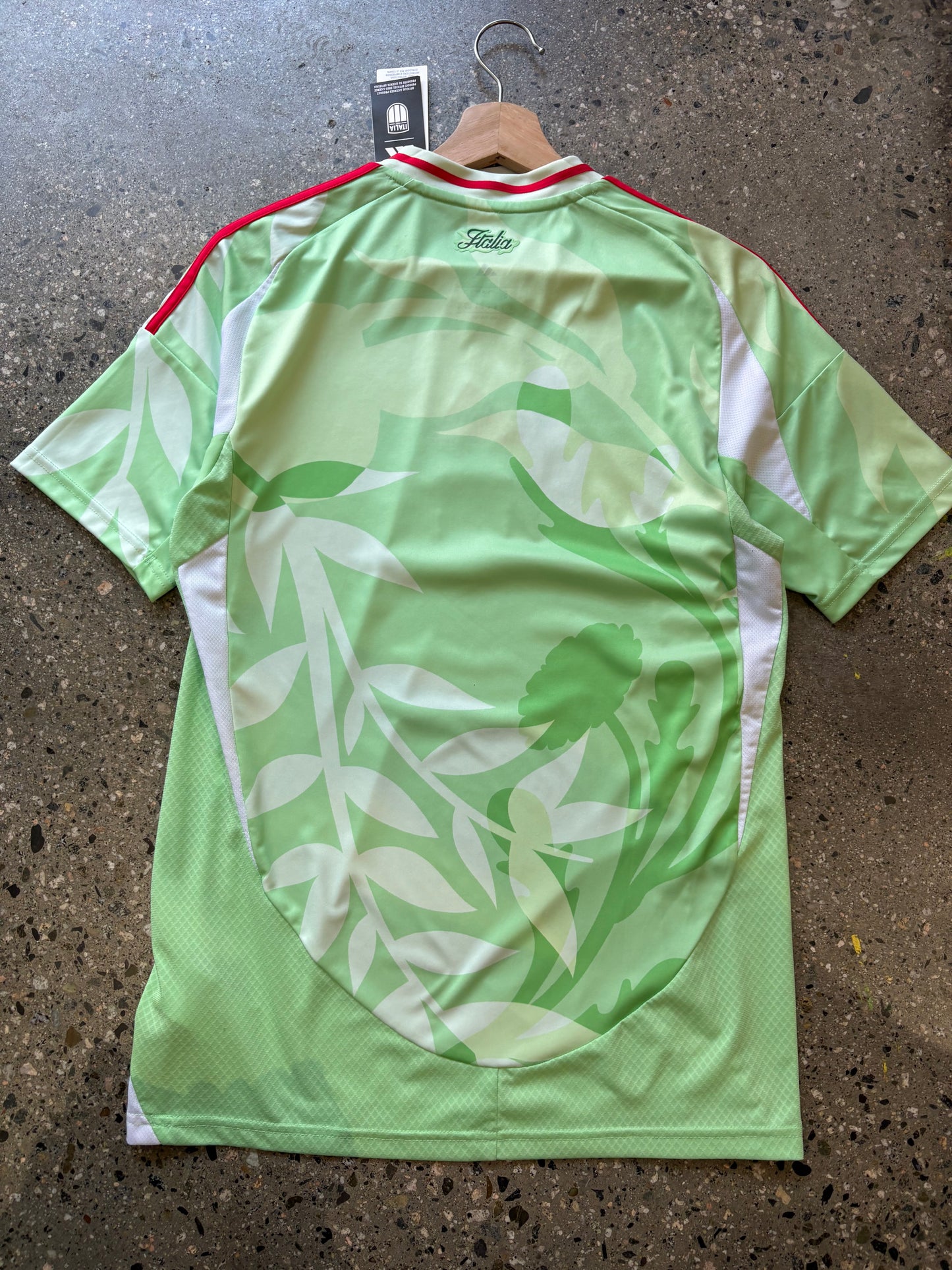 (S/M) Italy BRAND NEW 2025 away jersey