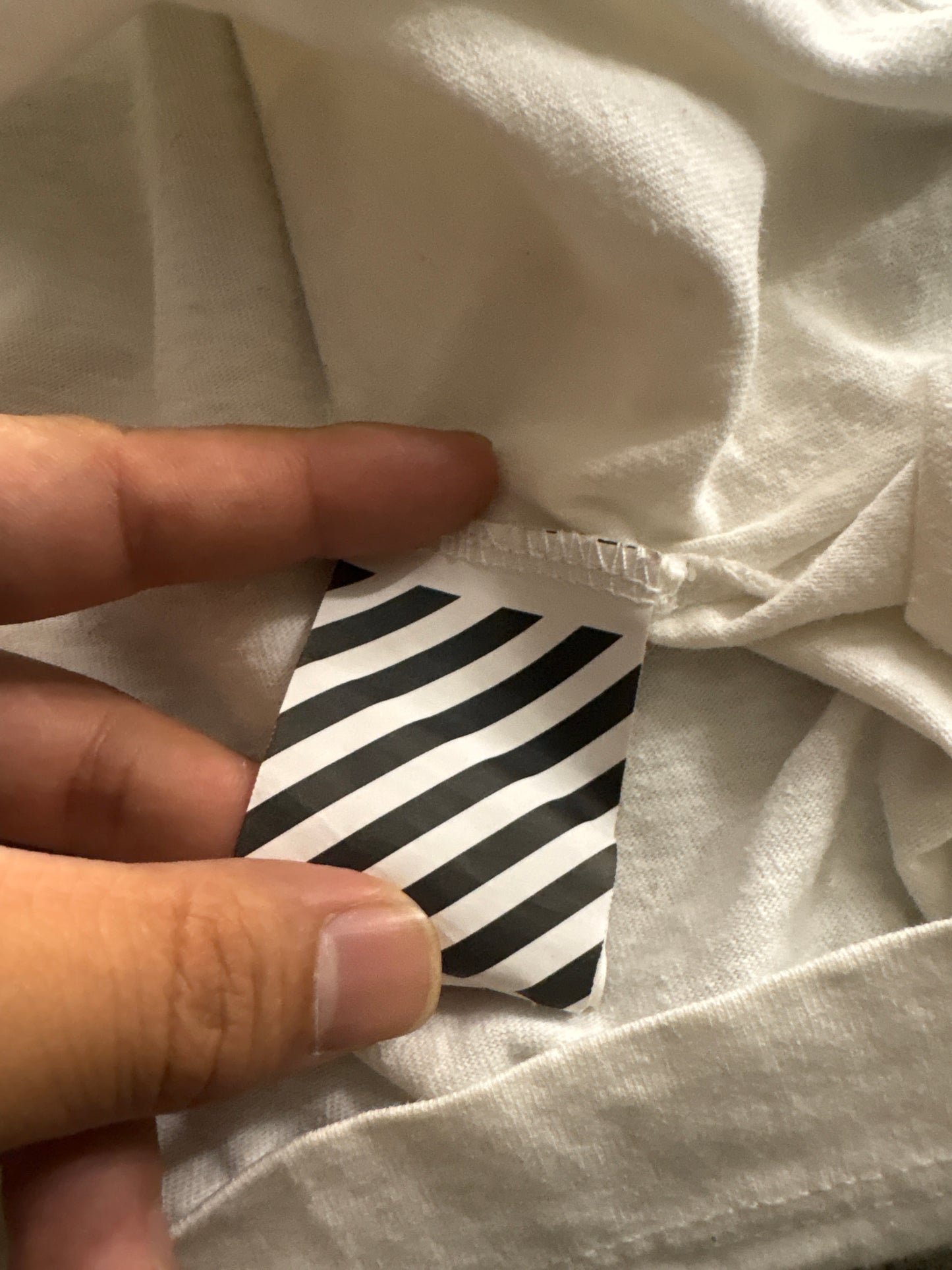 (L) Offwhite x Futura Atoms Tee