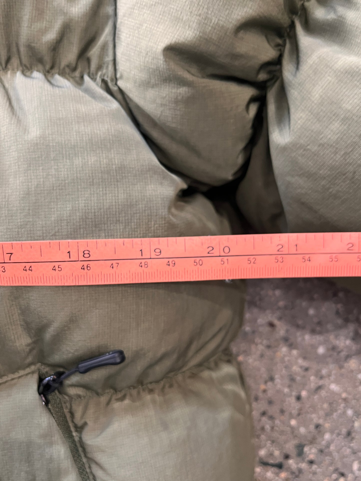 (L) Stussy Ripstop Puffer Pistachio