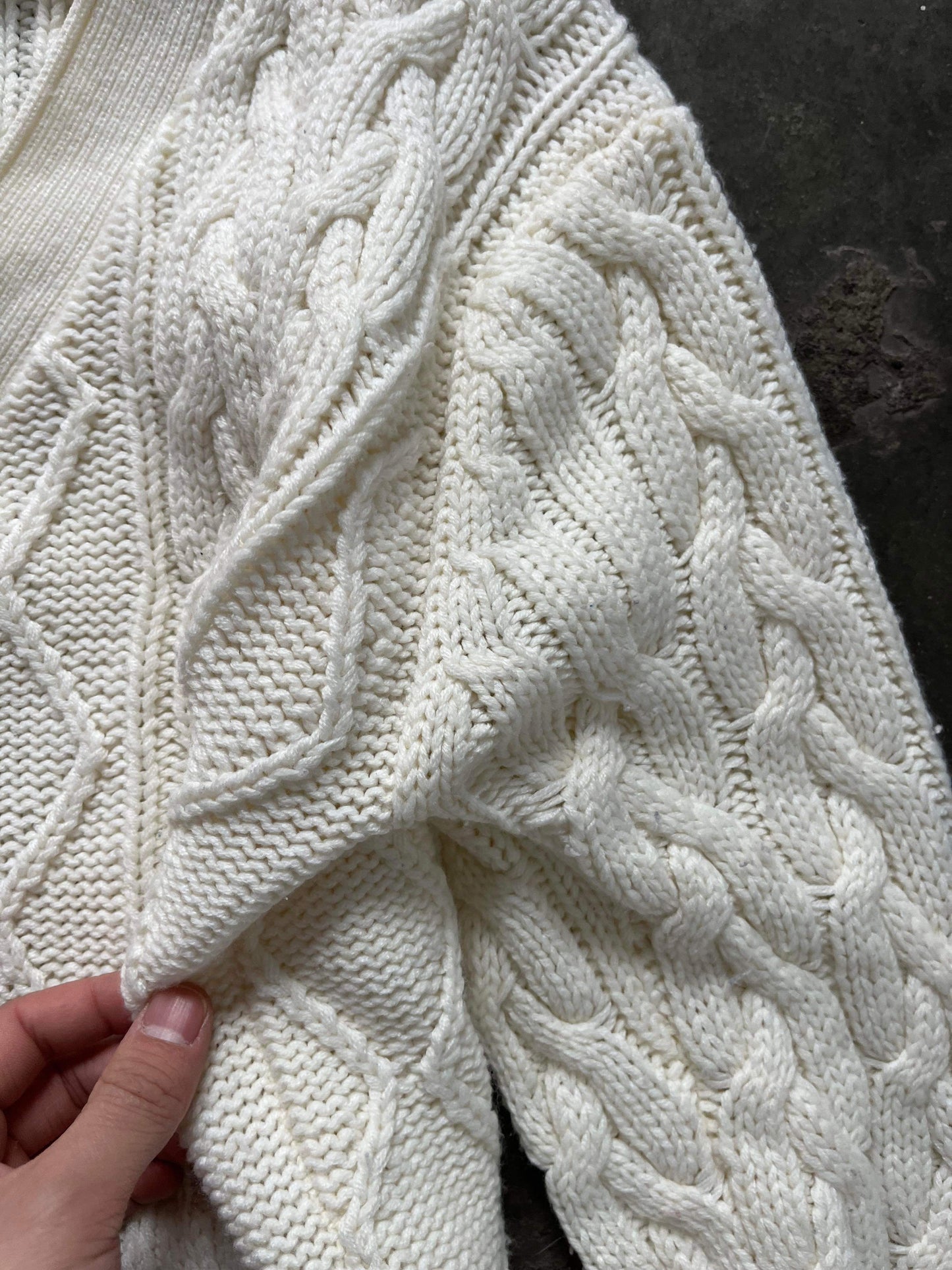 (M) Vintage Thick Cable Knit Cardigan