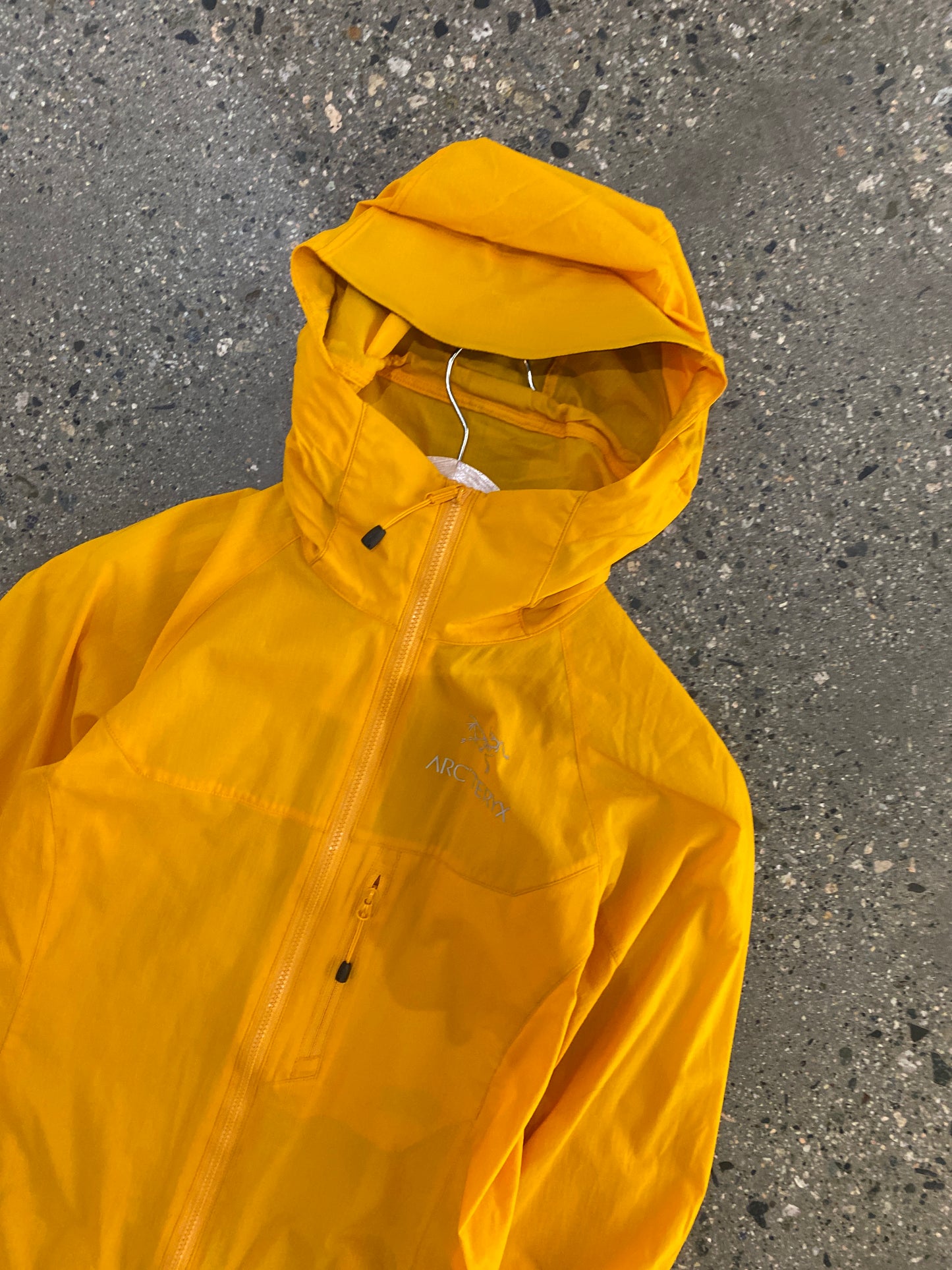 (Womens XS) Arc’teryx Squamish Hood Light Womens