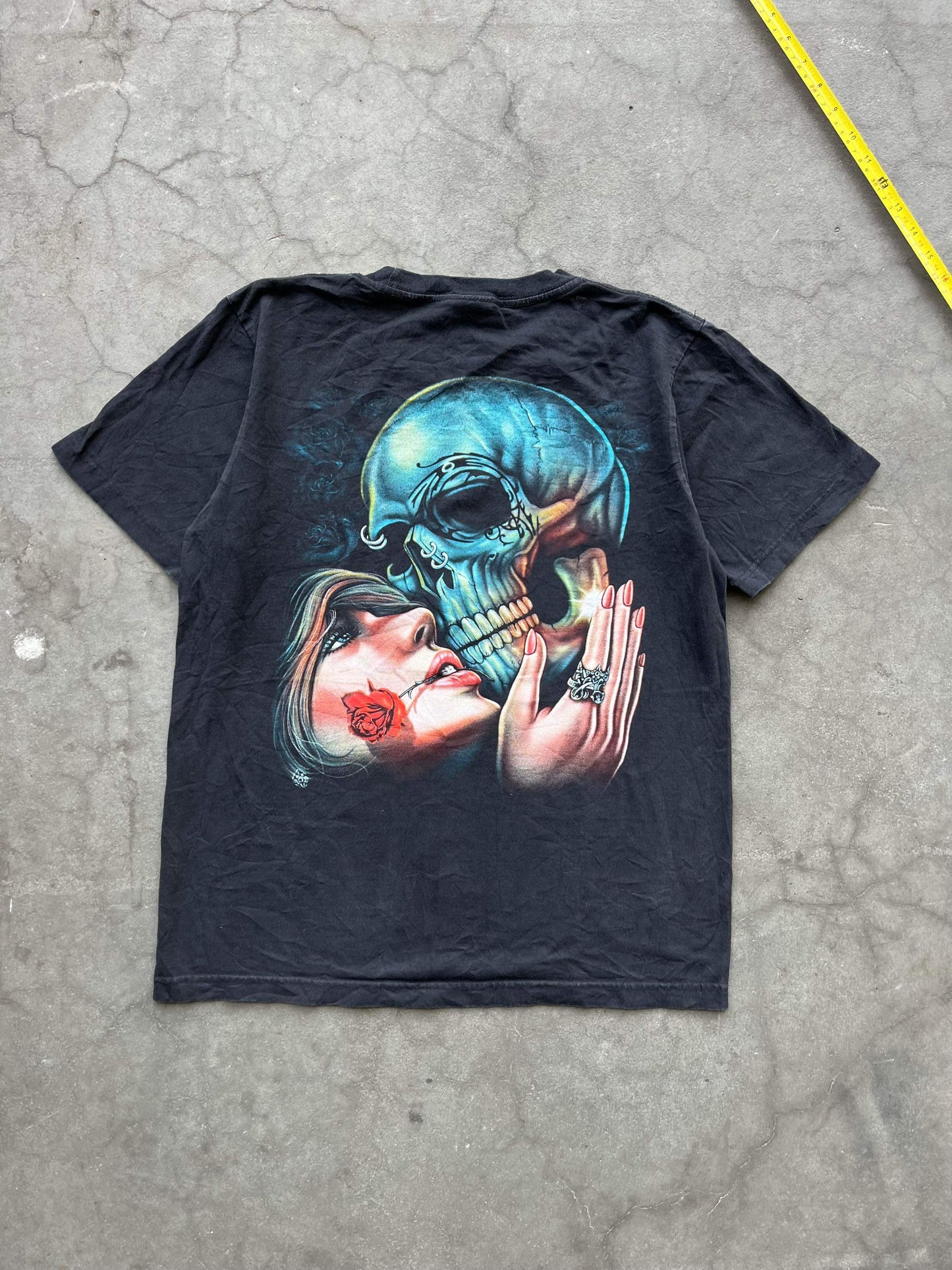 (M/L) 00’s Skull Tee