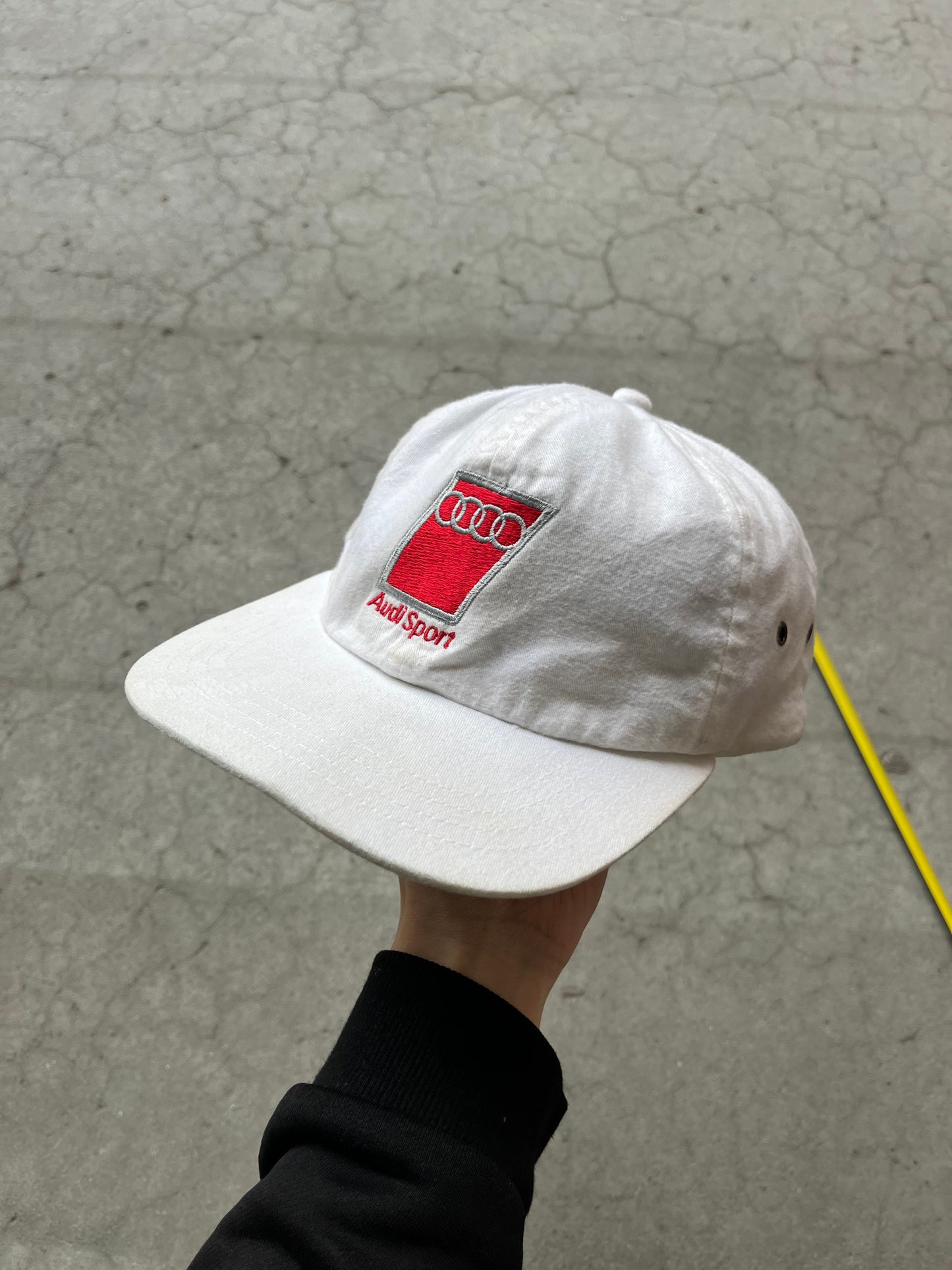 (OSFA) 90s Audi Cap