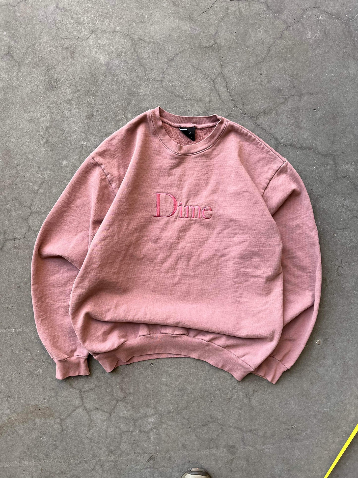 (M/L) Dime Rose Crewneck