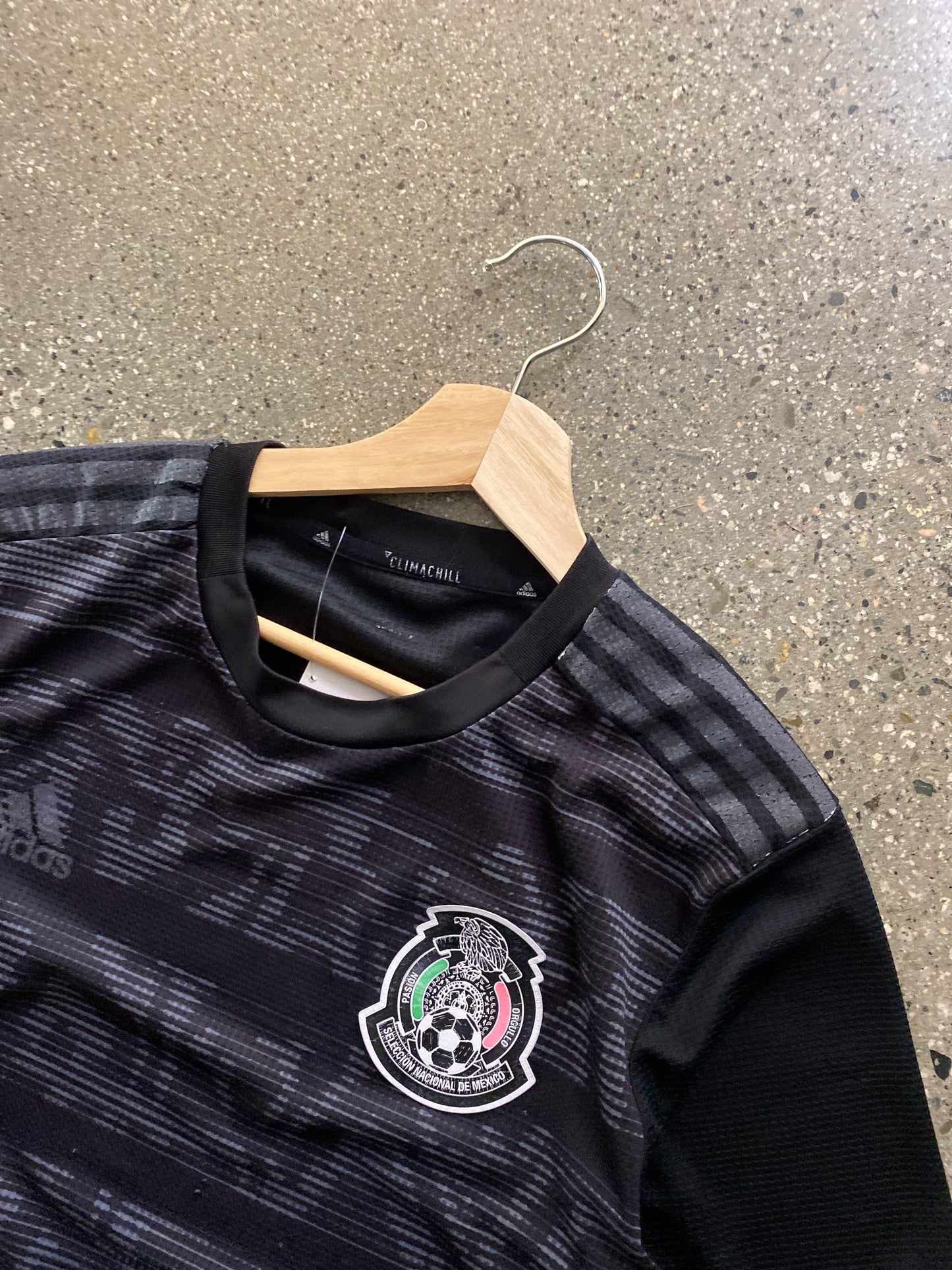 (s) Mexico Black Kit