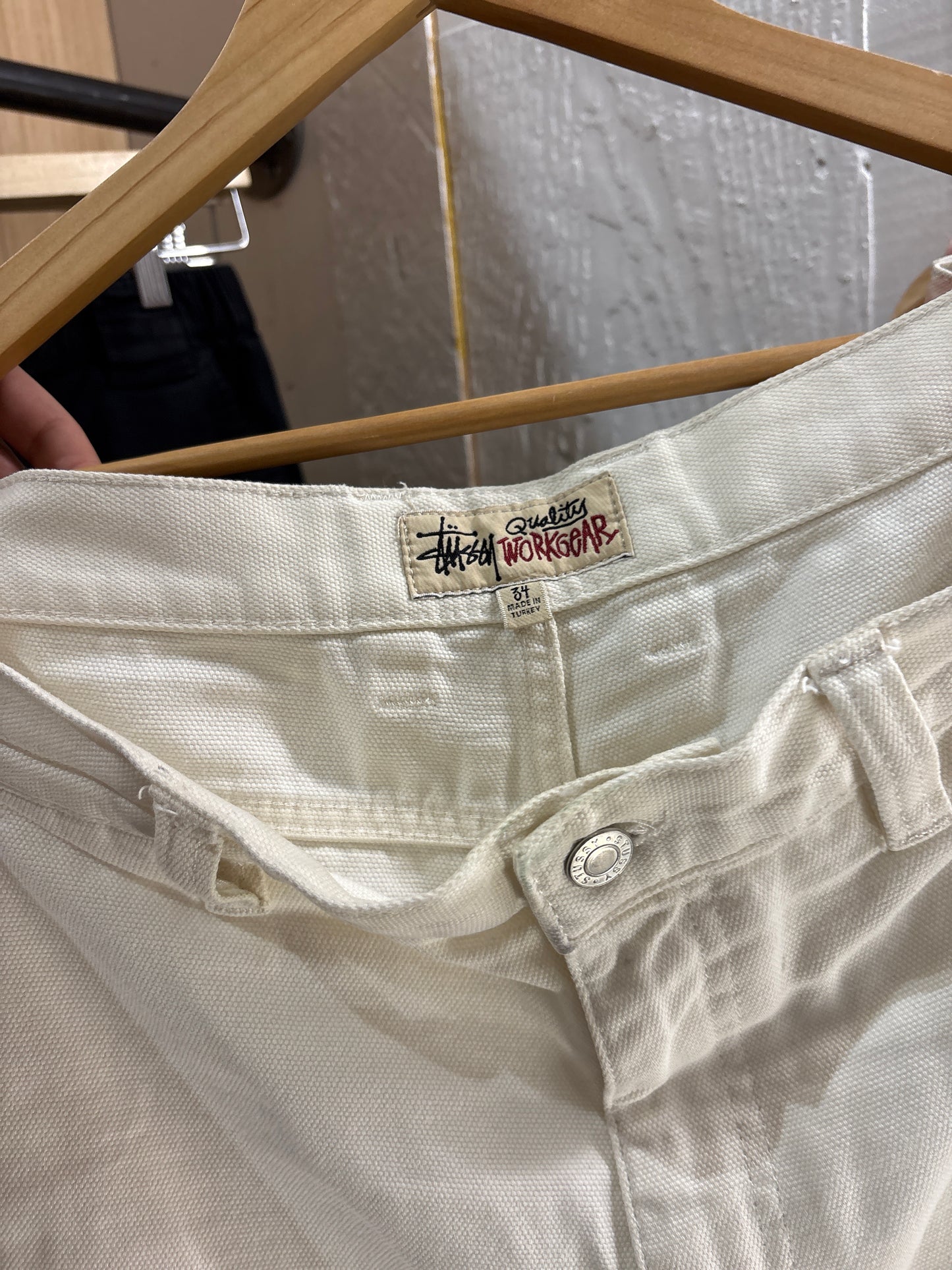 (34”) Stussy White Doubleknees ( Stains )