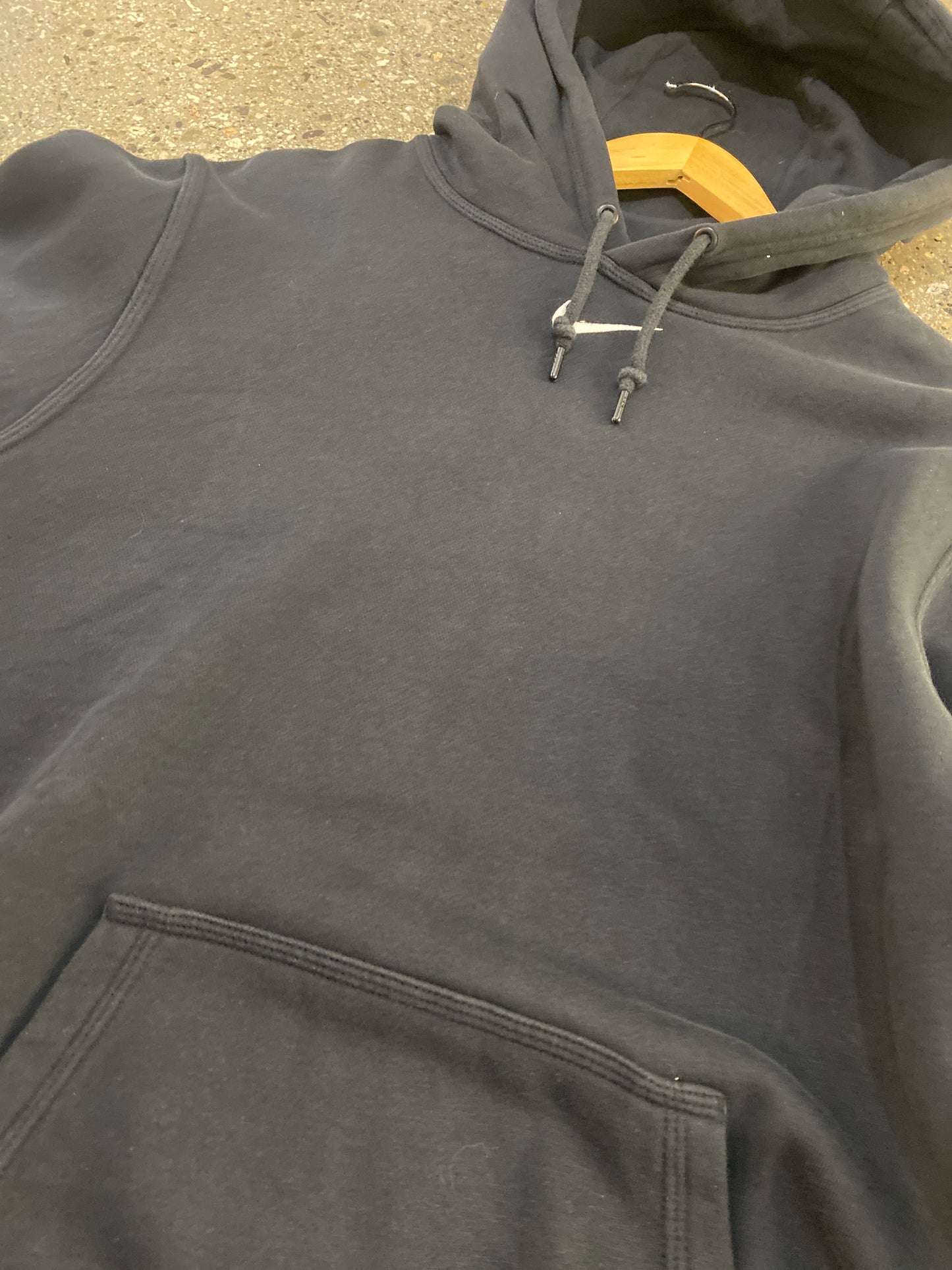 (S) 2010s Nike Center Swoosh Hoodie Black