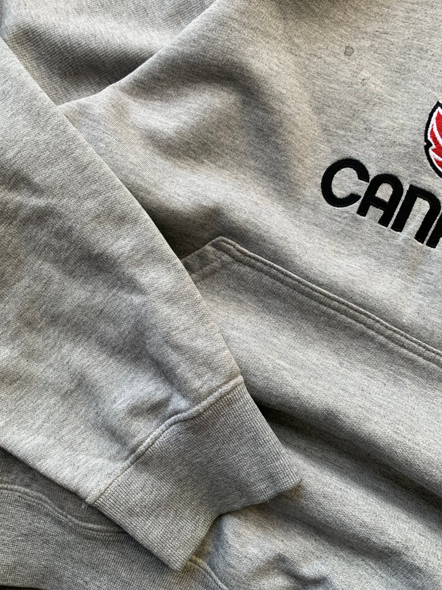 (M) 90’s Nike Team Canada Mid Check
