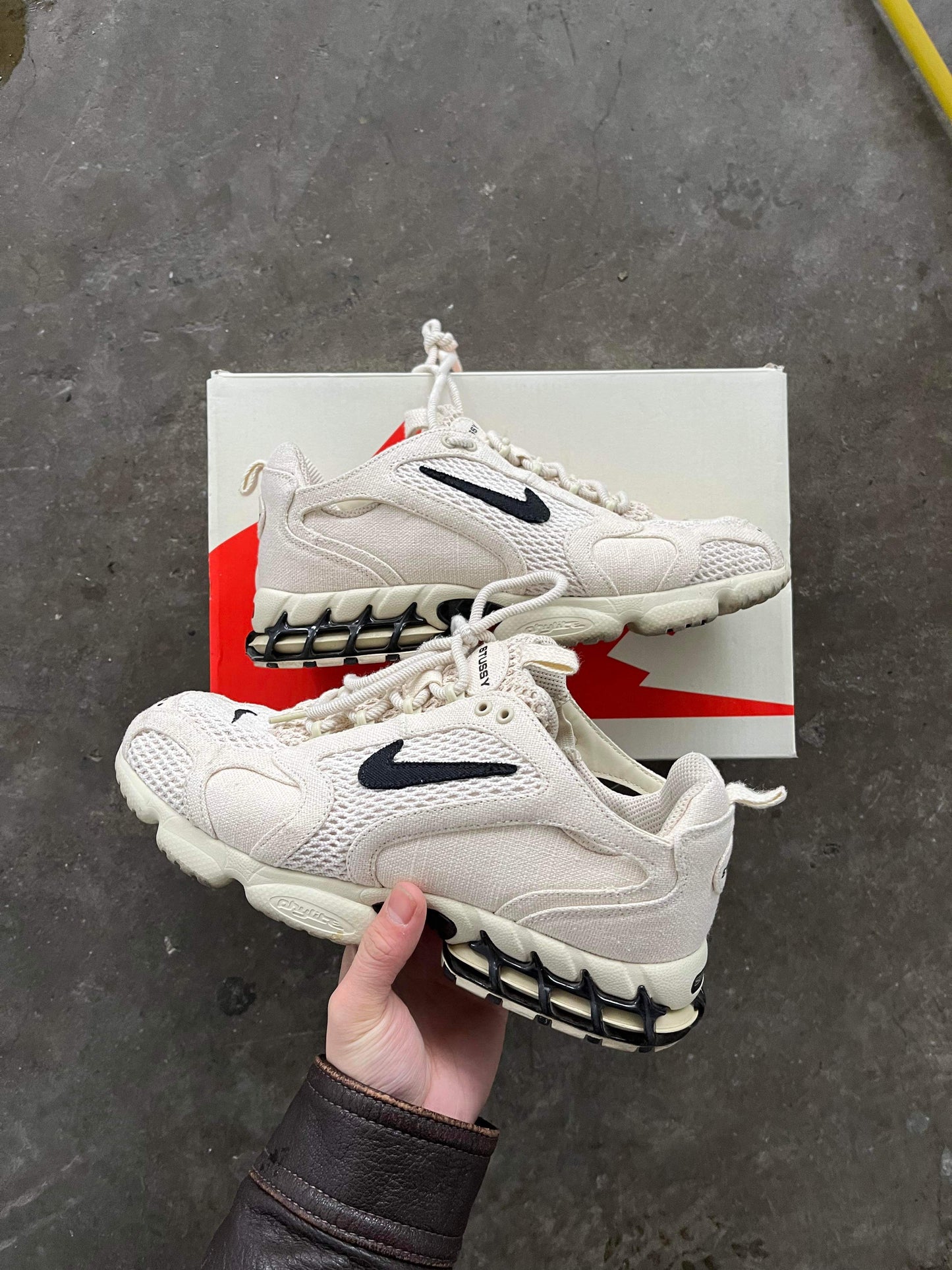 (9/10.5) Stussy x Nike Spiridon Caged Fossil