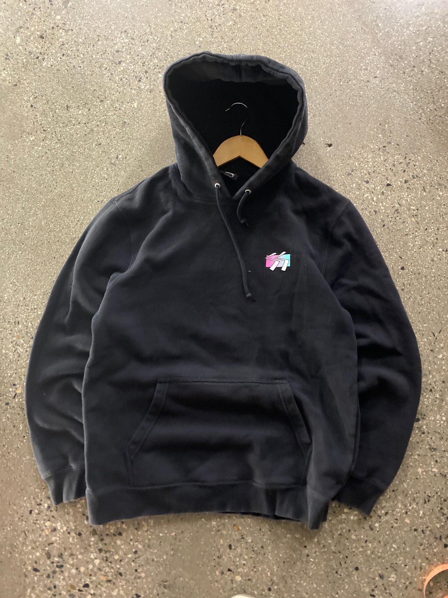 (L) Stussy Gradient Black Hoodie