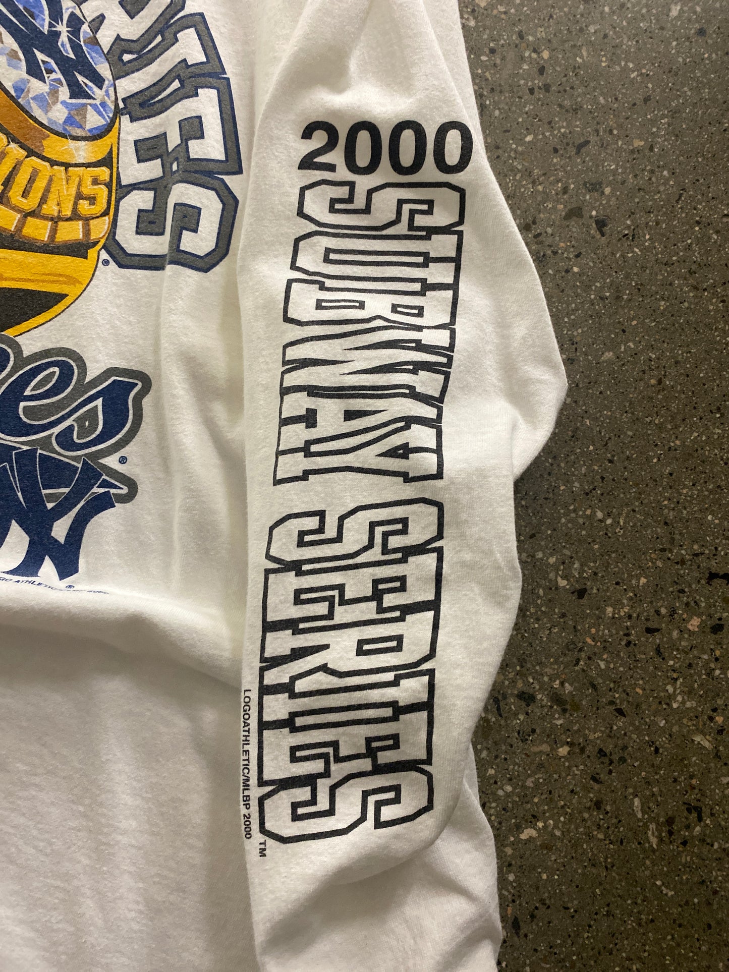 (XL/2X) 2000 WORLD SERIES NYY CHAMPS LS