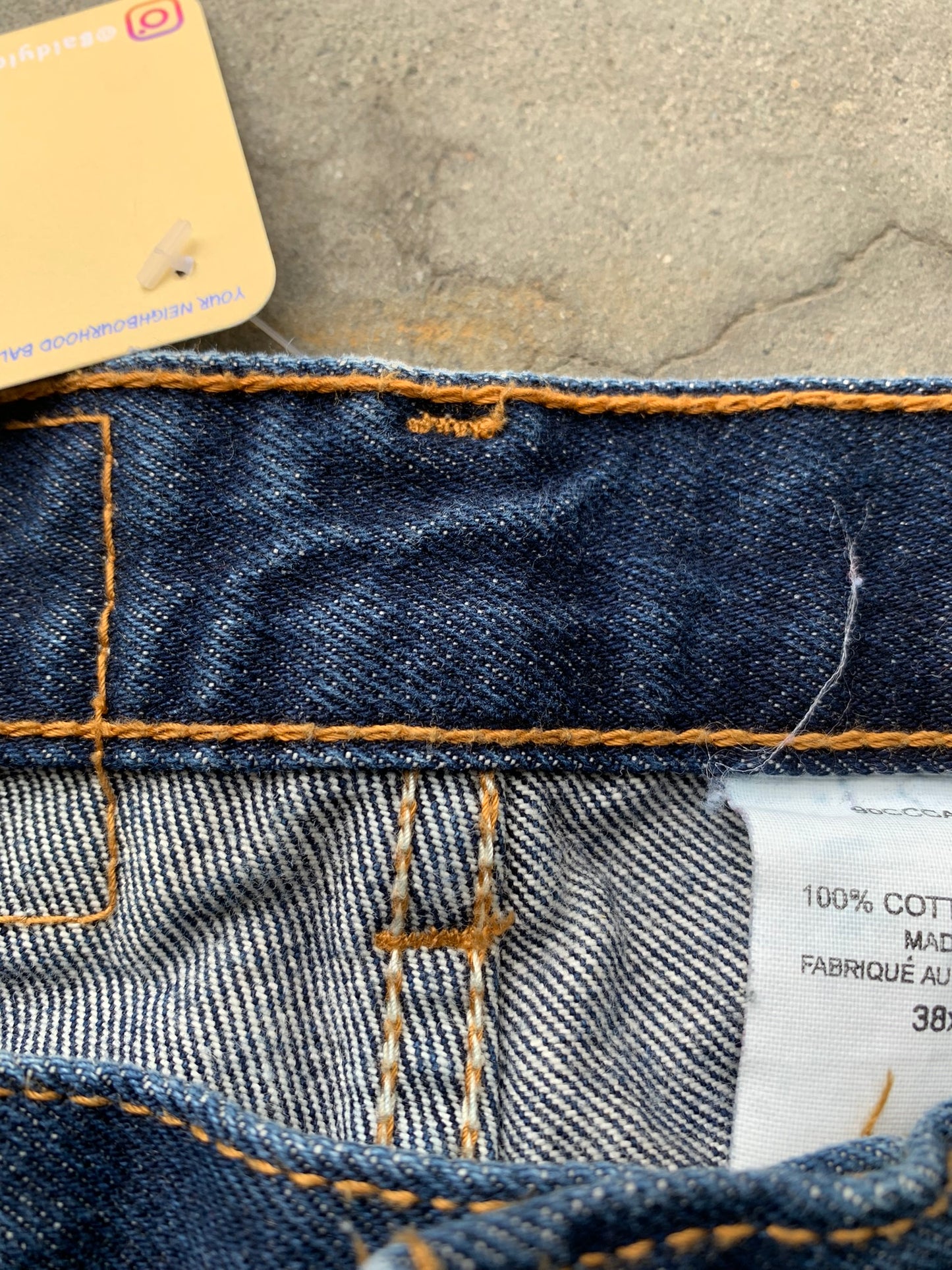 (38”) Vintage Dark Wash Levi Orange Tab Jorts