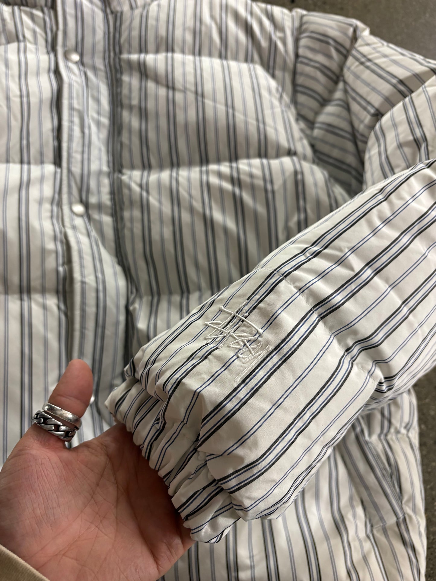 (L) Stussy Pinstripe Down Puffer Jacket