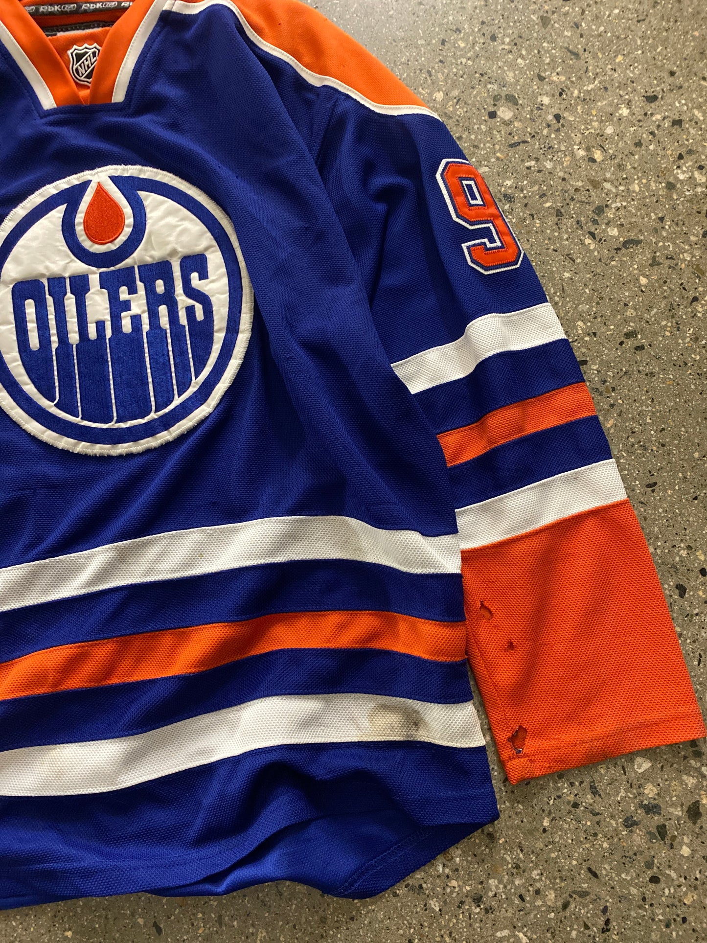 (L/XL)Edmonton Oilers Paajarvi Jersey ( AS IS )