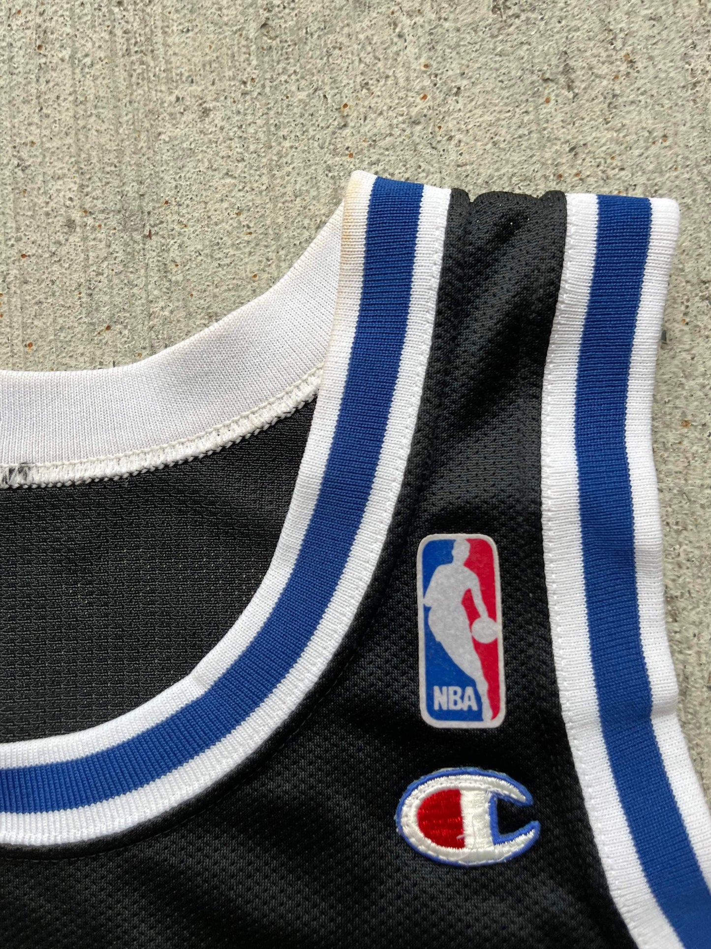 (S/M) 90’s Champion SHAQ Jersey ~
