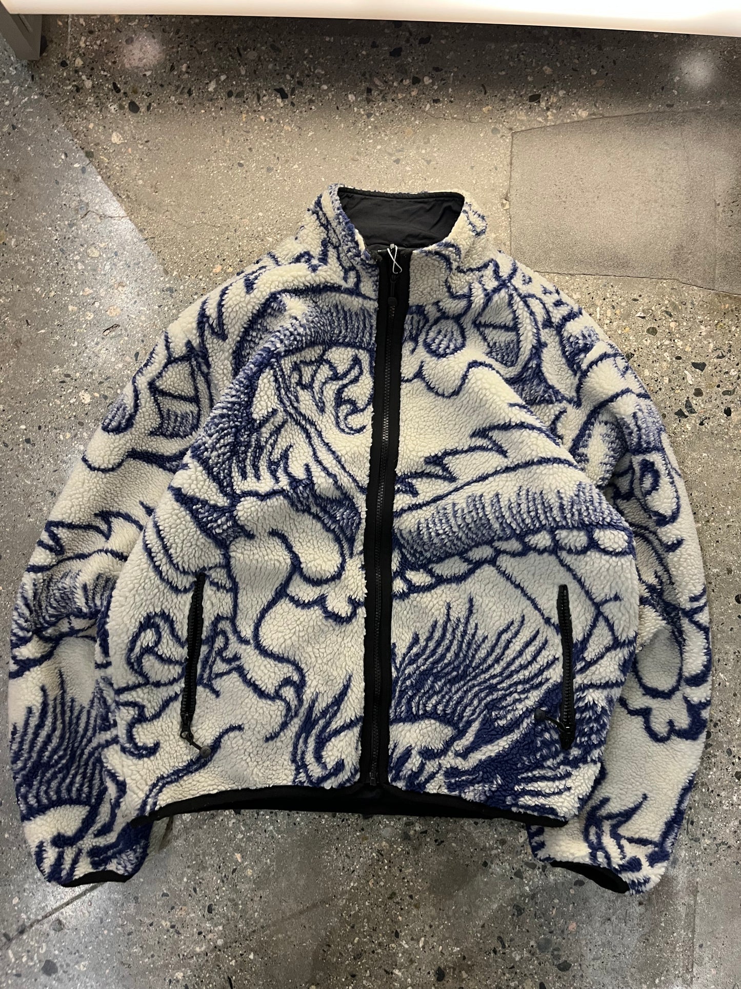 (S/M) Stussy Dragon Reversible Fleece