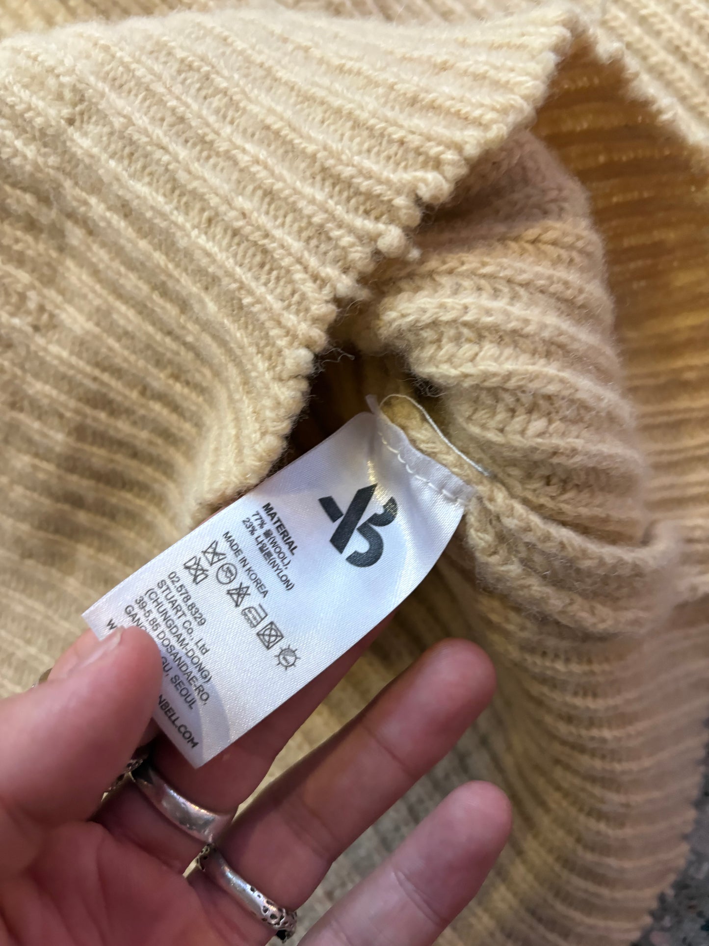 (M) Andersson Bell Wool Knit