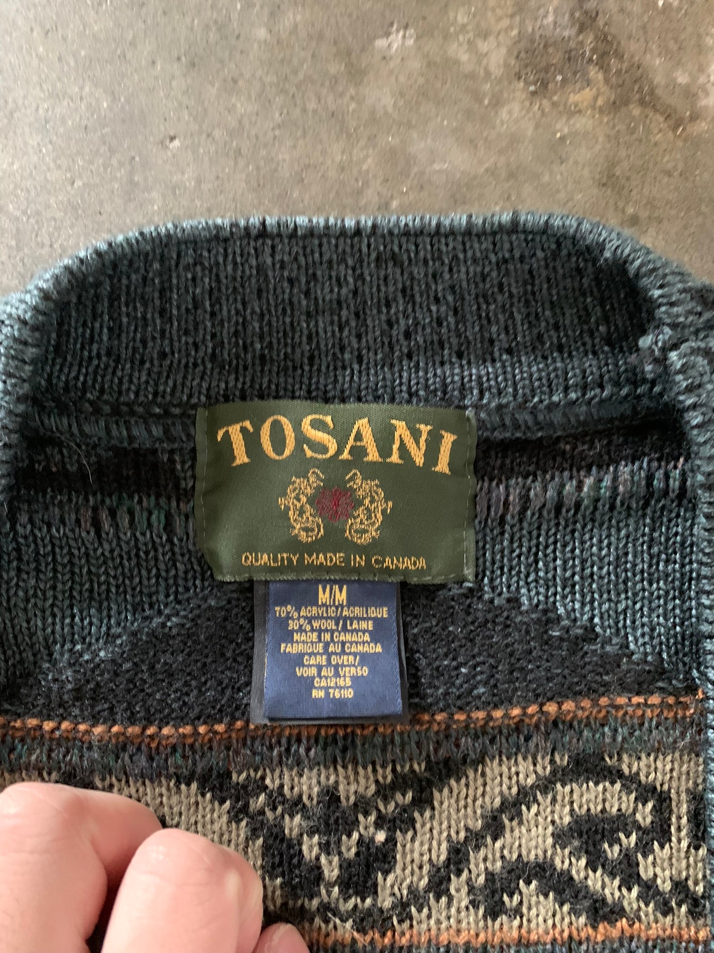(L/XL) 90’s Tosani Coogi Style 3D Knit Cardigan