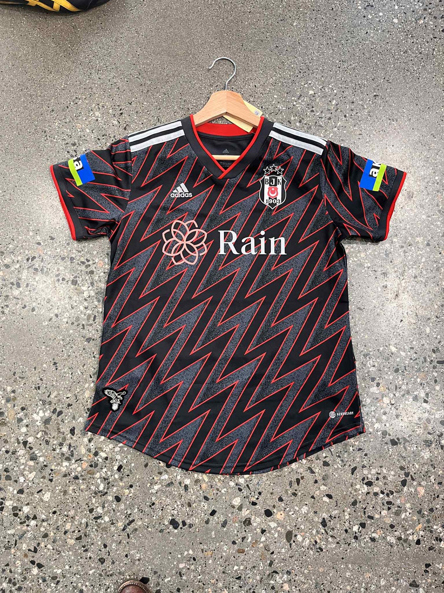 (M) Besiktas 22-23 Away Kit