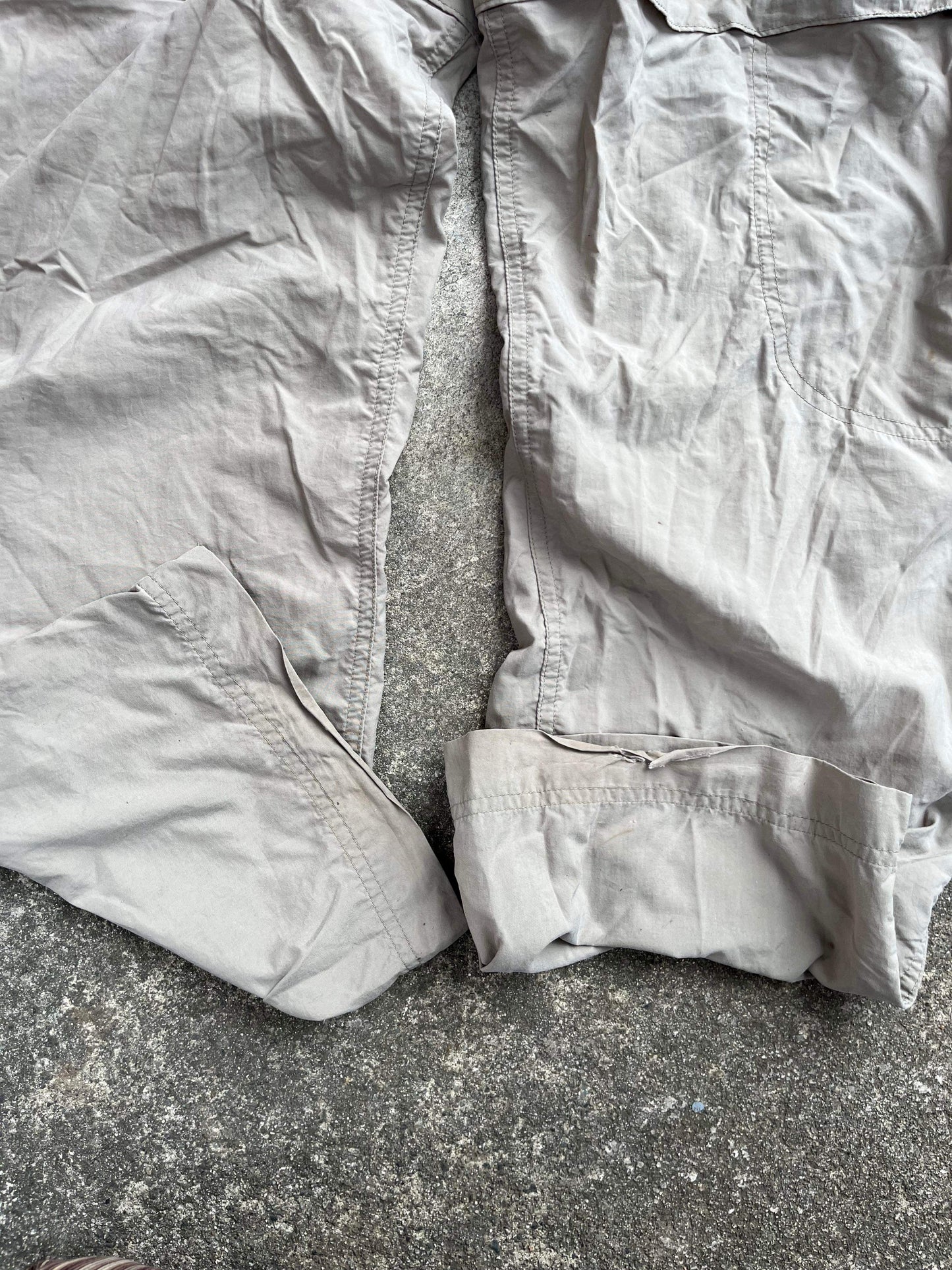 (M) The North Face Straight Leg Pants
