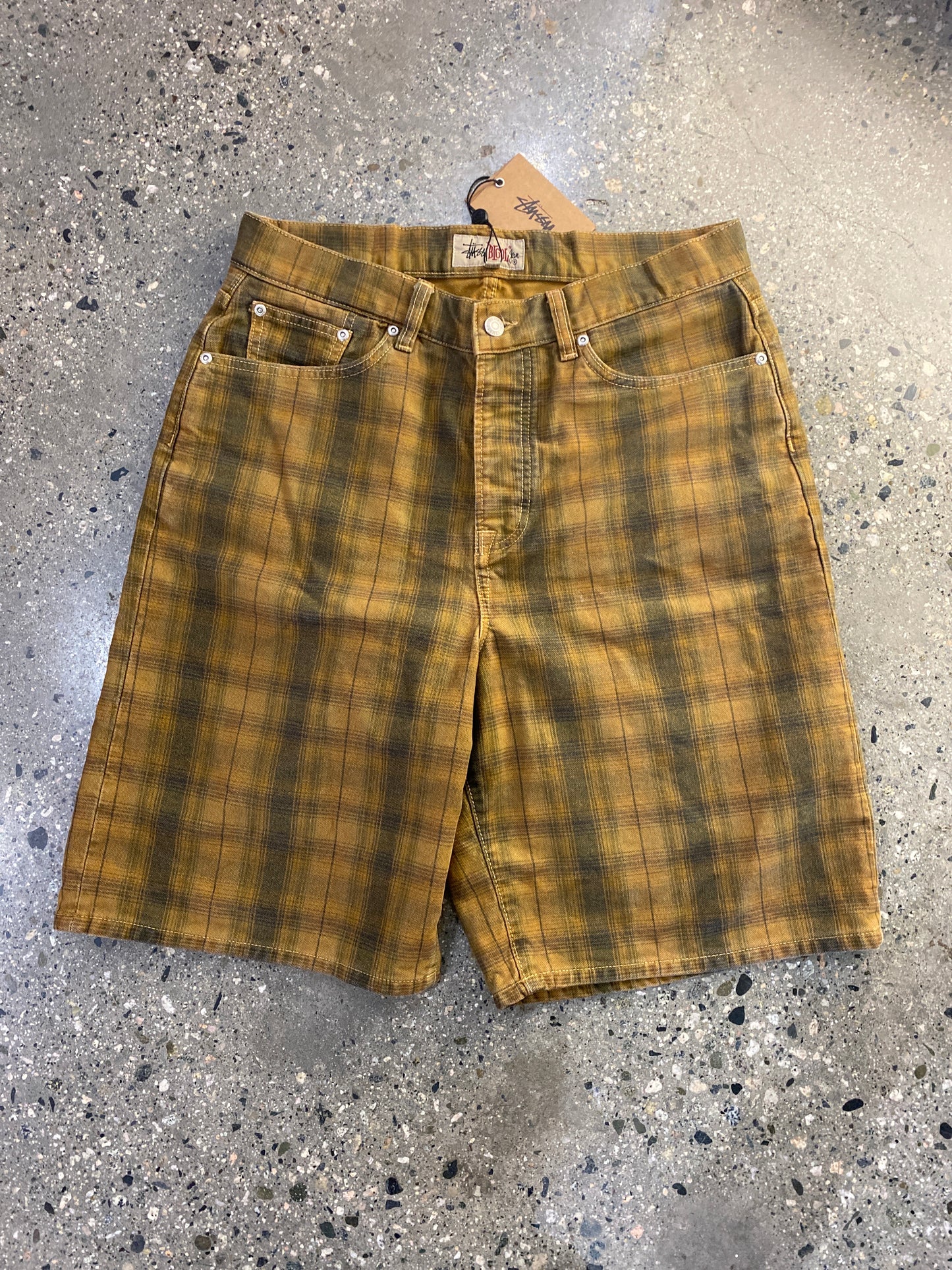 (30”) BNWT Stussy Plaid Shorts