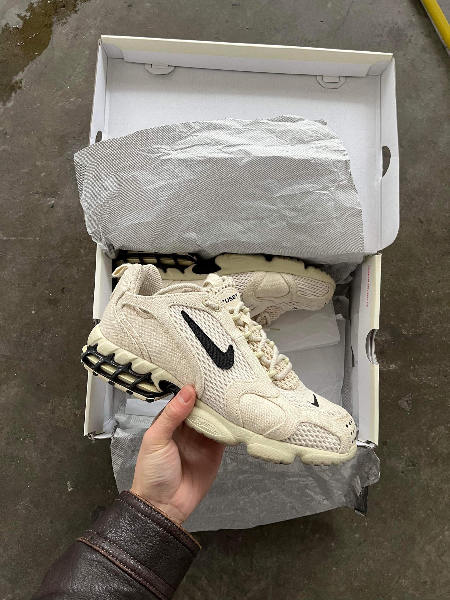 (9/10.5) Stussy x Nike Spiridon Caged Fossil