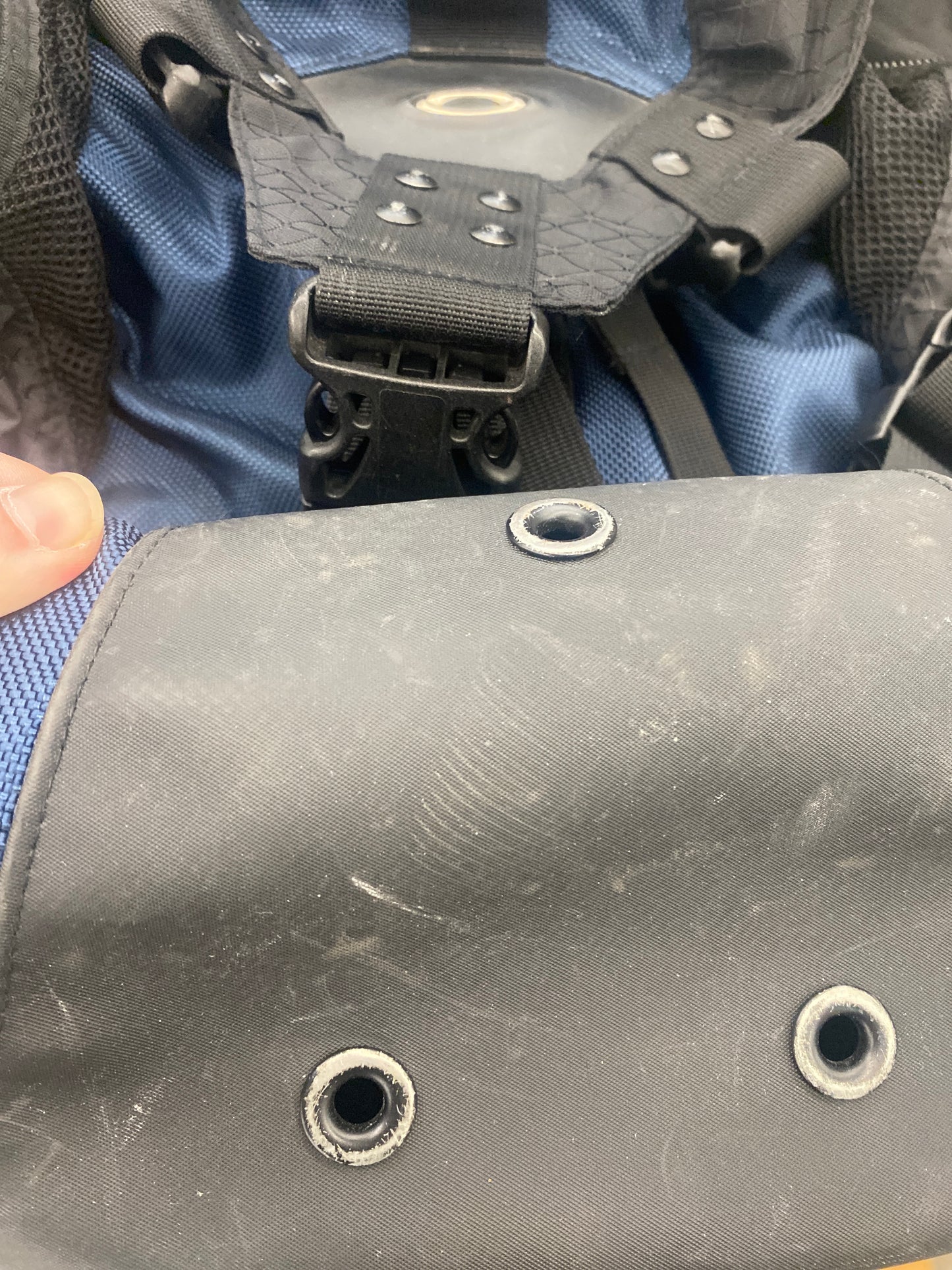 (OS) Oakley Icon Backpack