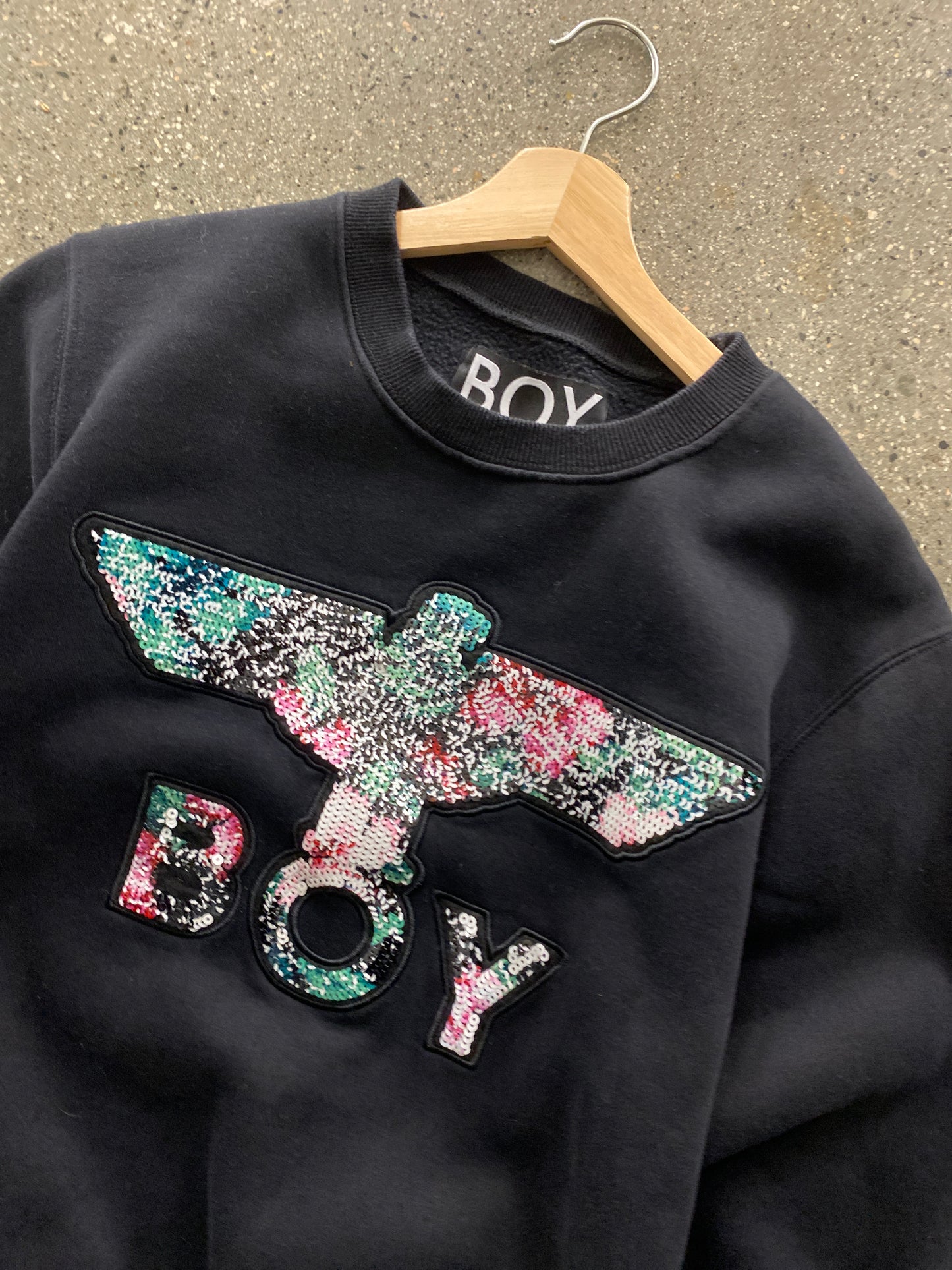(m) Boy London Crewnexk