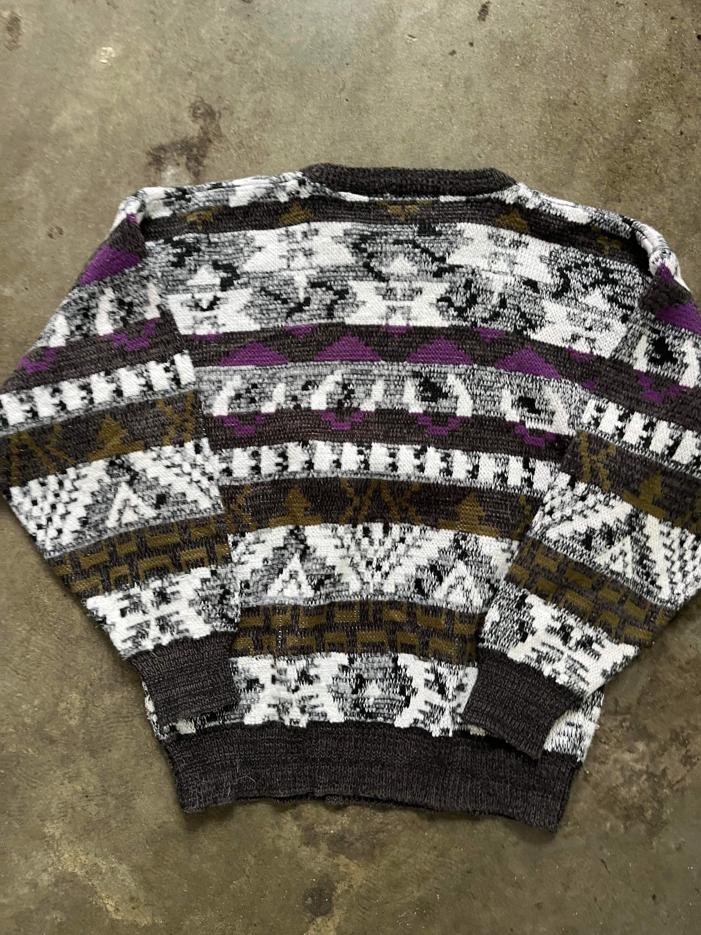 (M) 80’s Pattern Knit