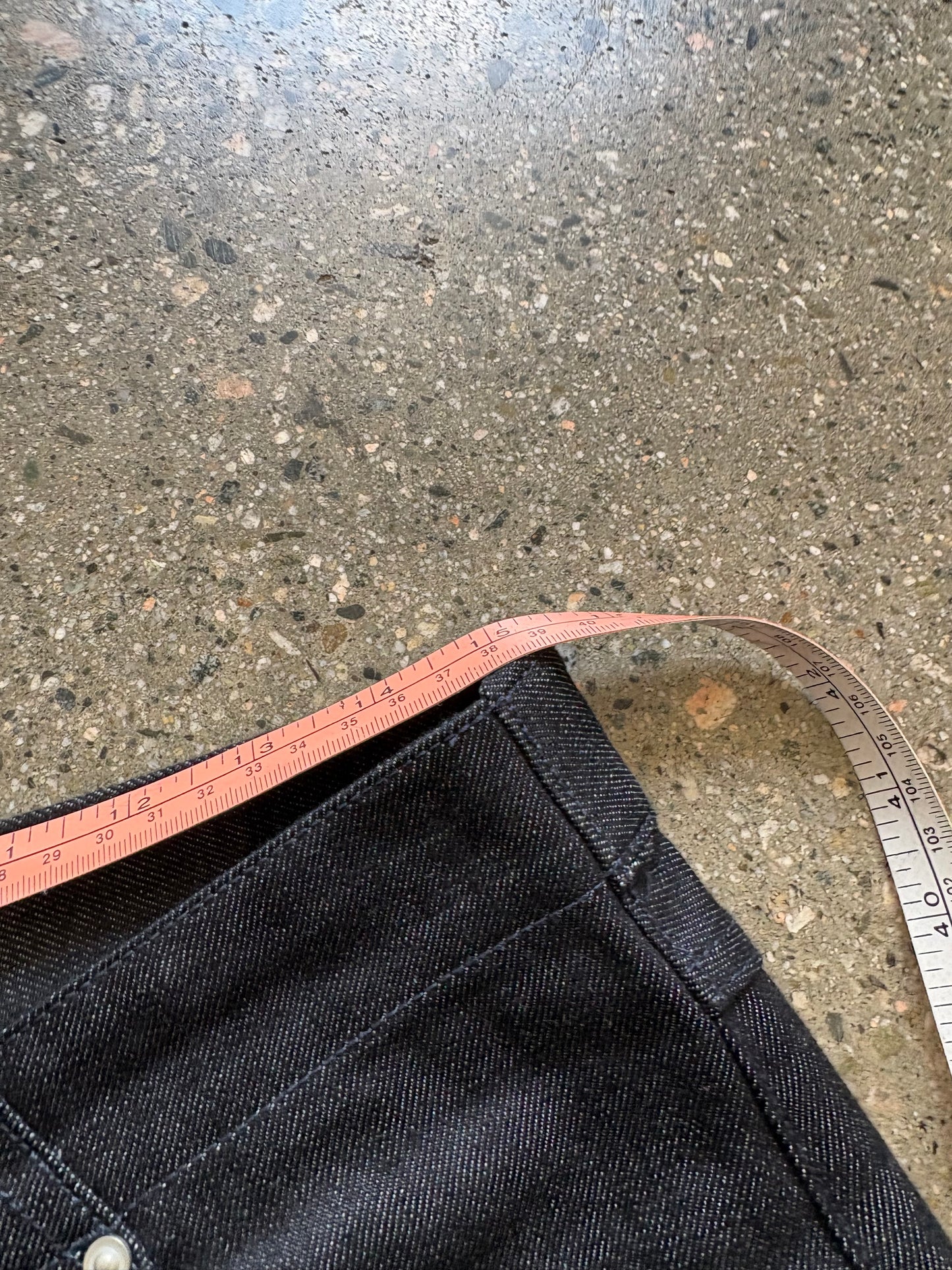 (30W”) Common Divisor Raw Jeans
