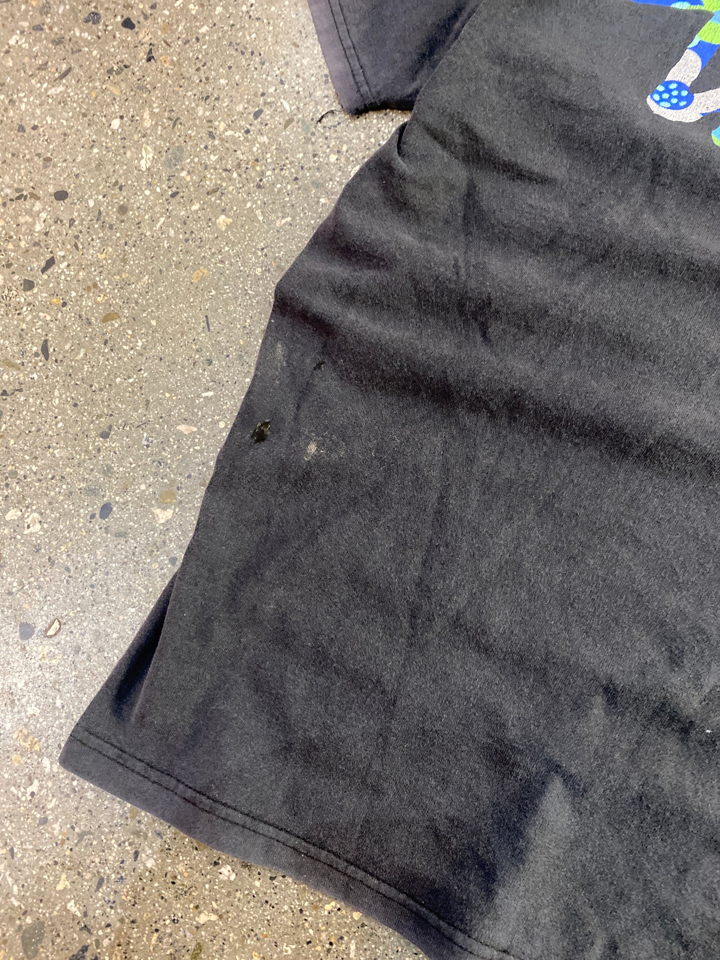 (L) mid 2000s Stussy Okinawa Tee
