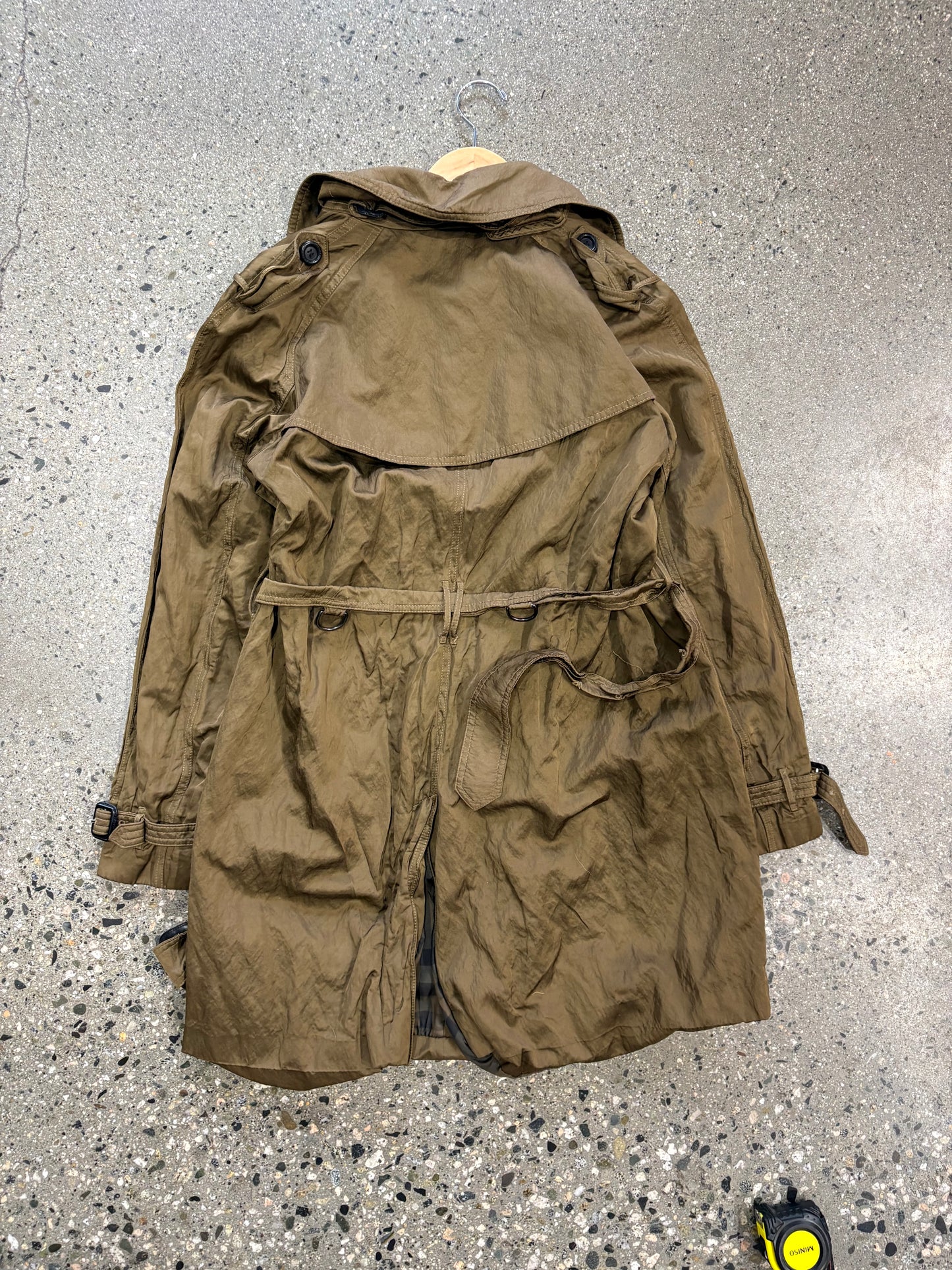 (S) Older Burberry Olive Trench